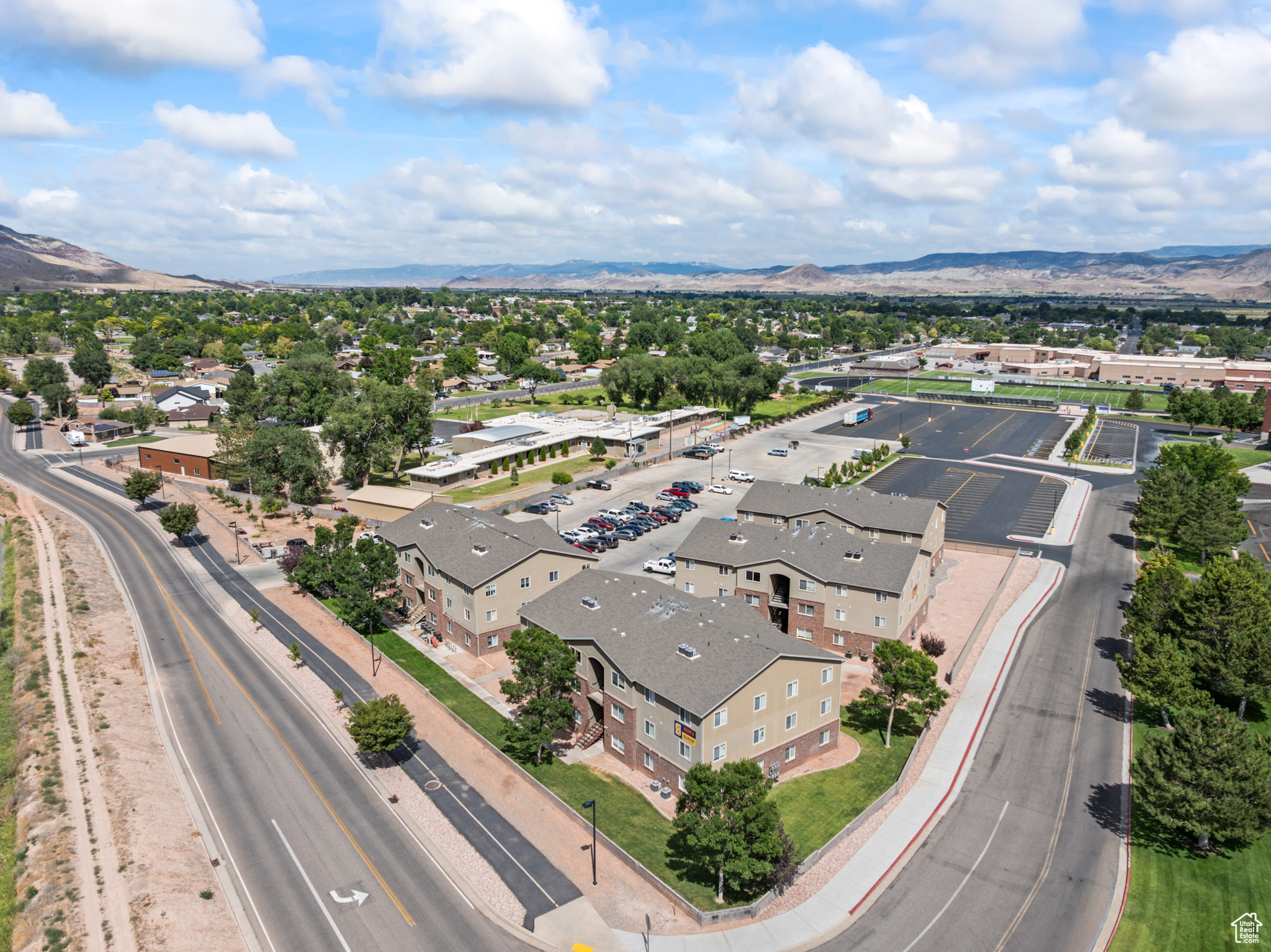 WILLOW CREEK - Residential