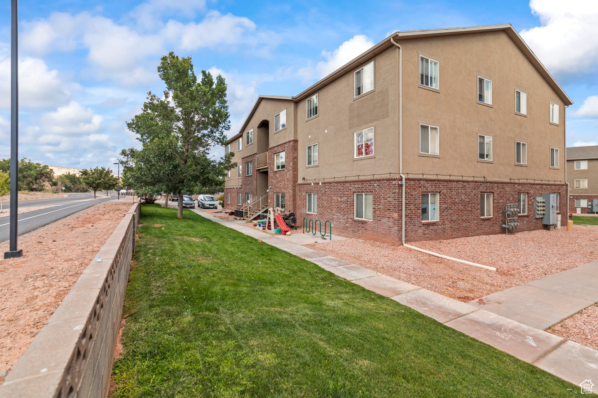 WILLOW CREEK - Residential