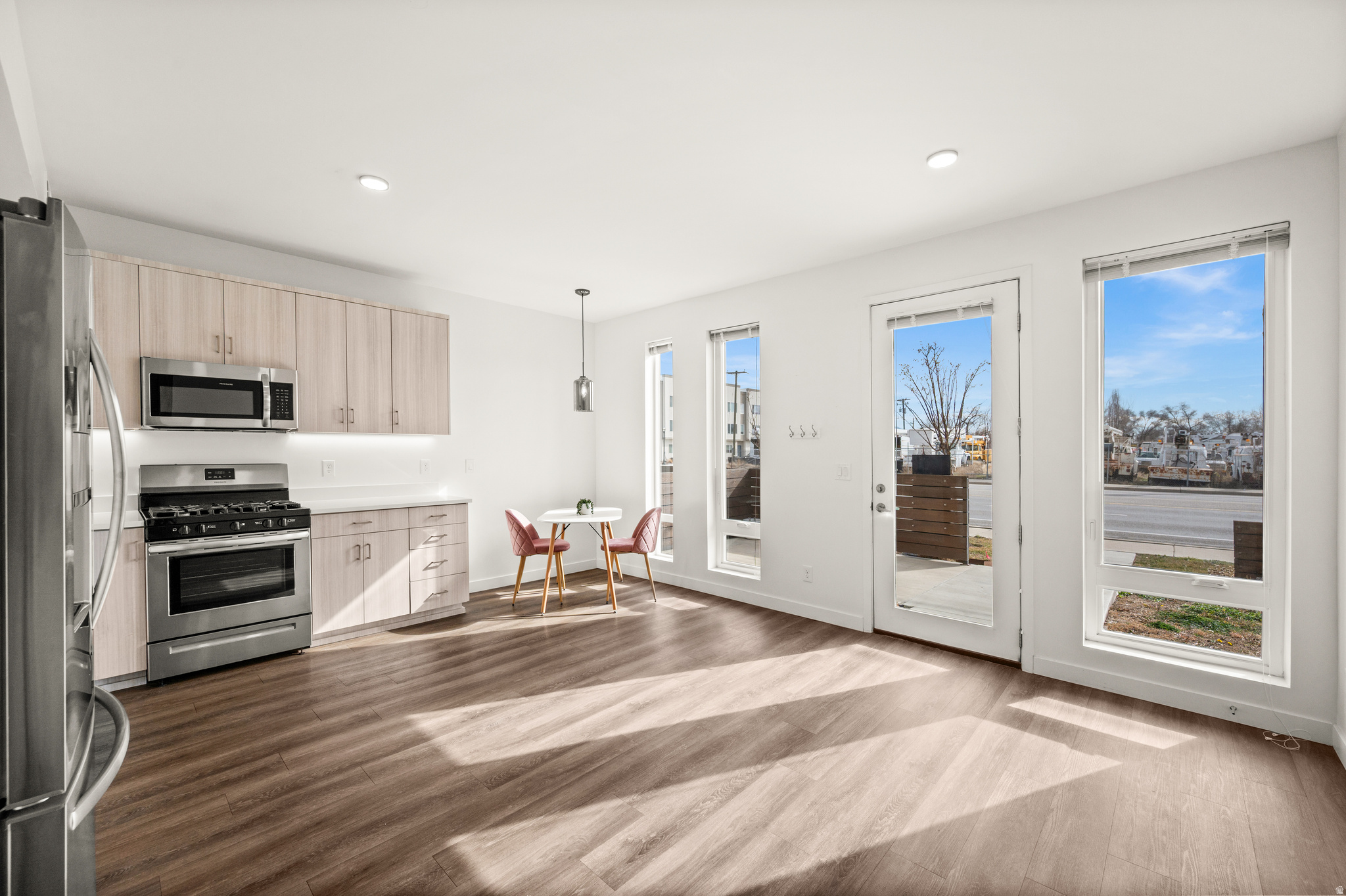 GLADHOUSE CONDOMINIU - Residential