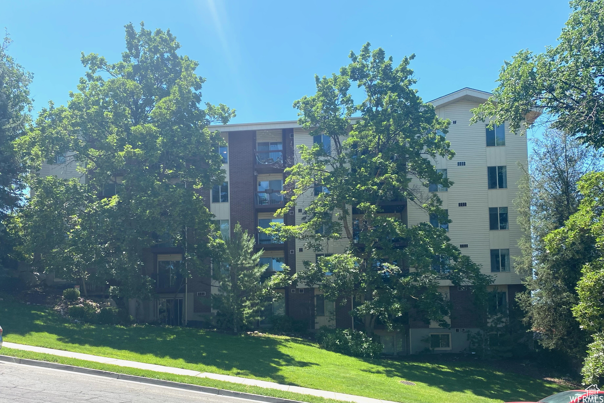 INCLINE TERRACE - Residential