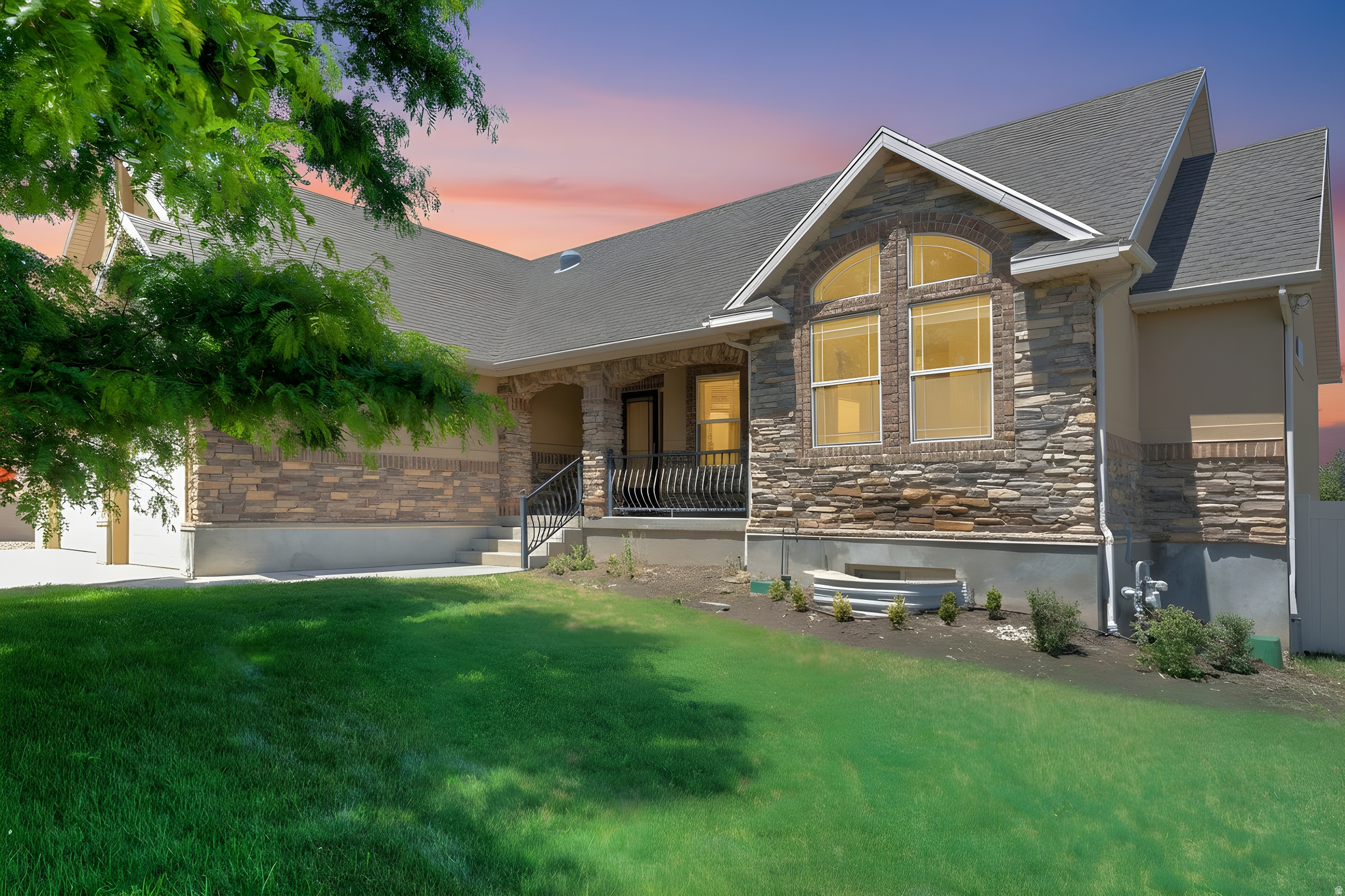 JORDAN HILLS ESTATES - Residential