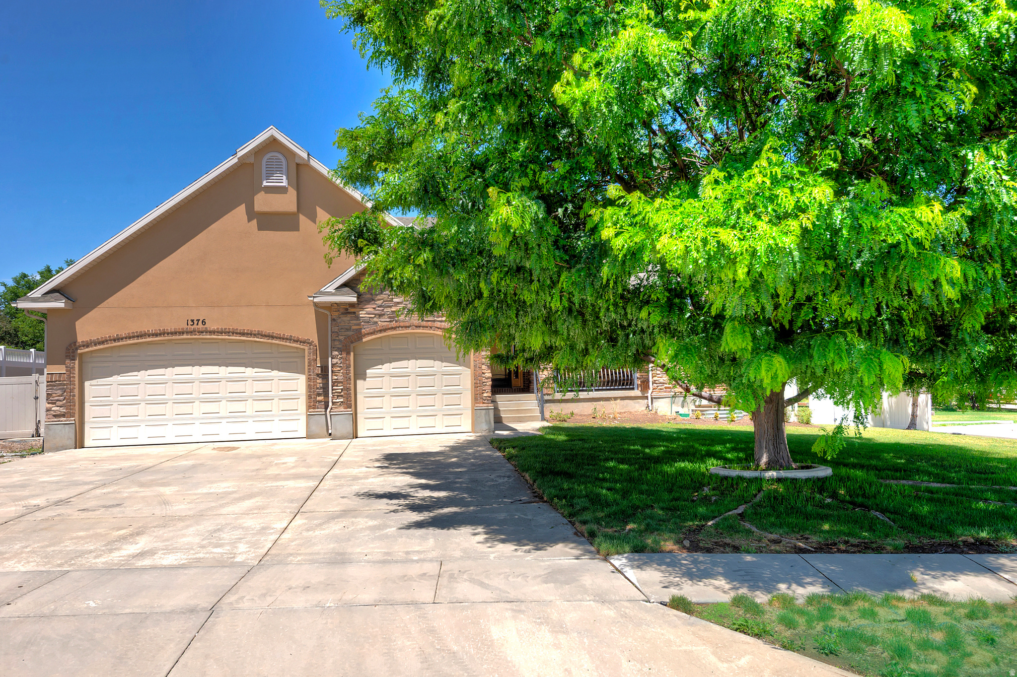 JORDAN HILLS ESTATES - Residential