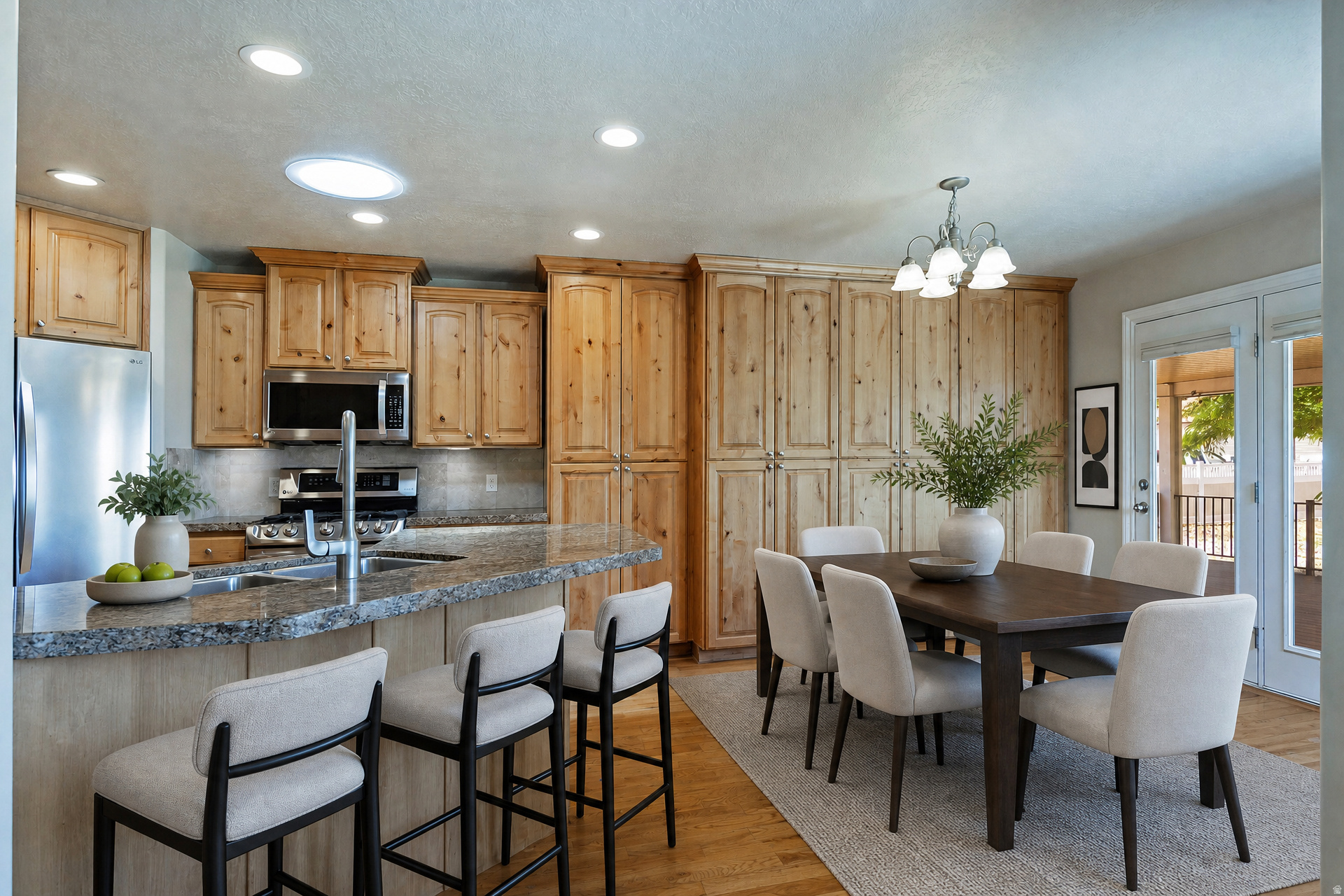 JORDAN HILLS ESTATES - Residential