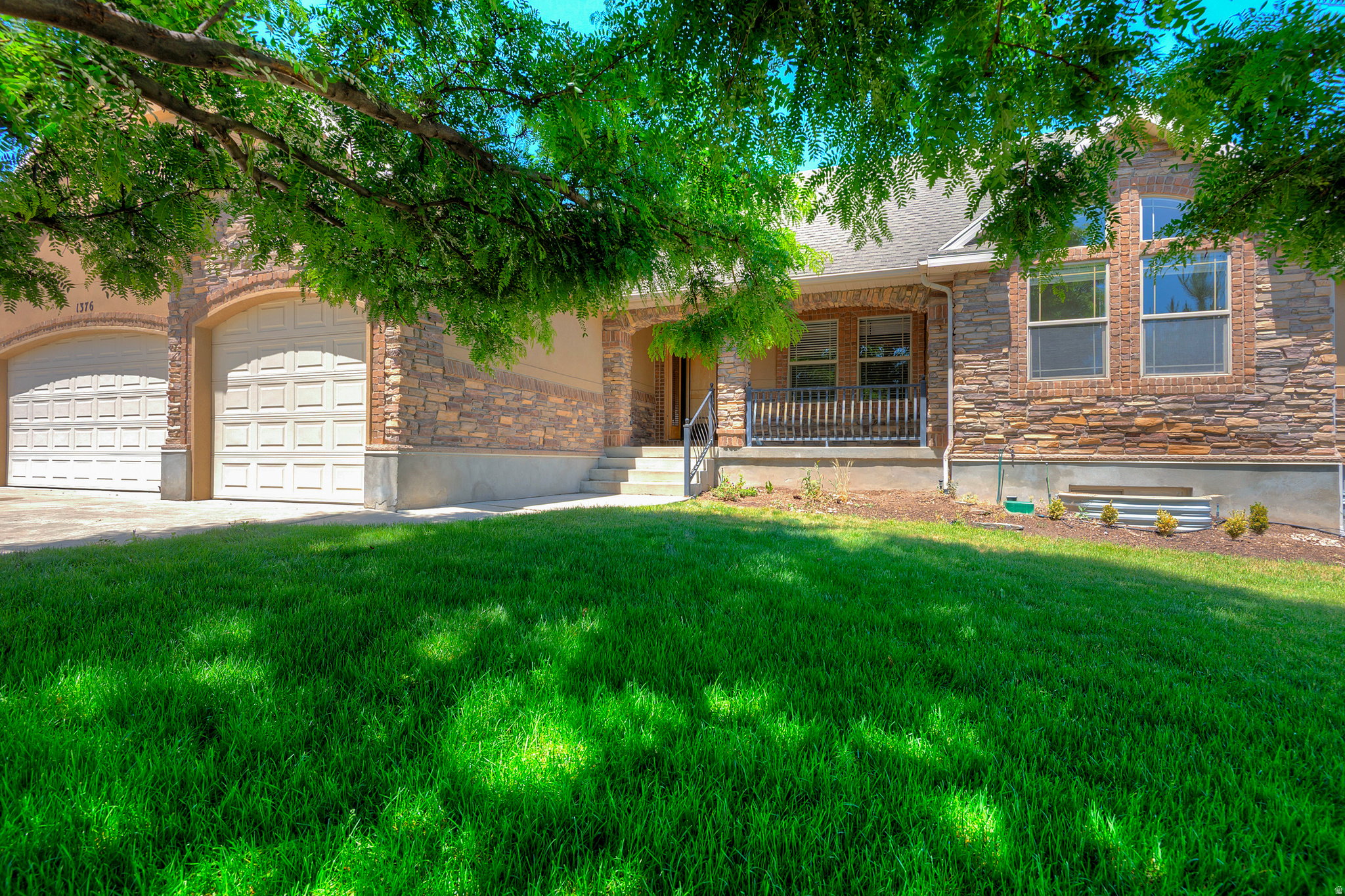 JORDAN HILLS ESTATES - Residential