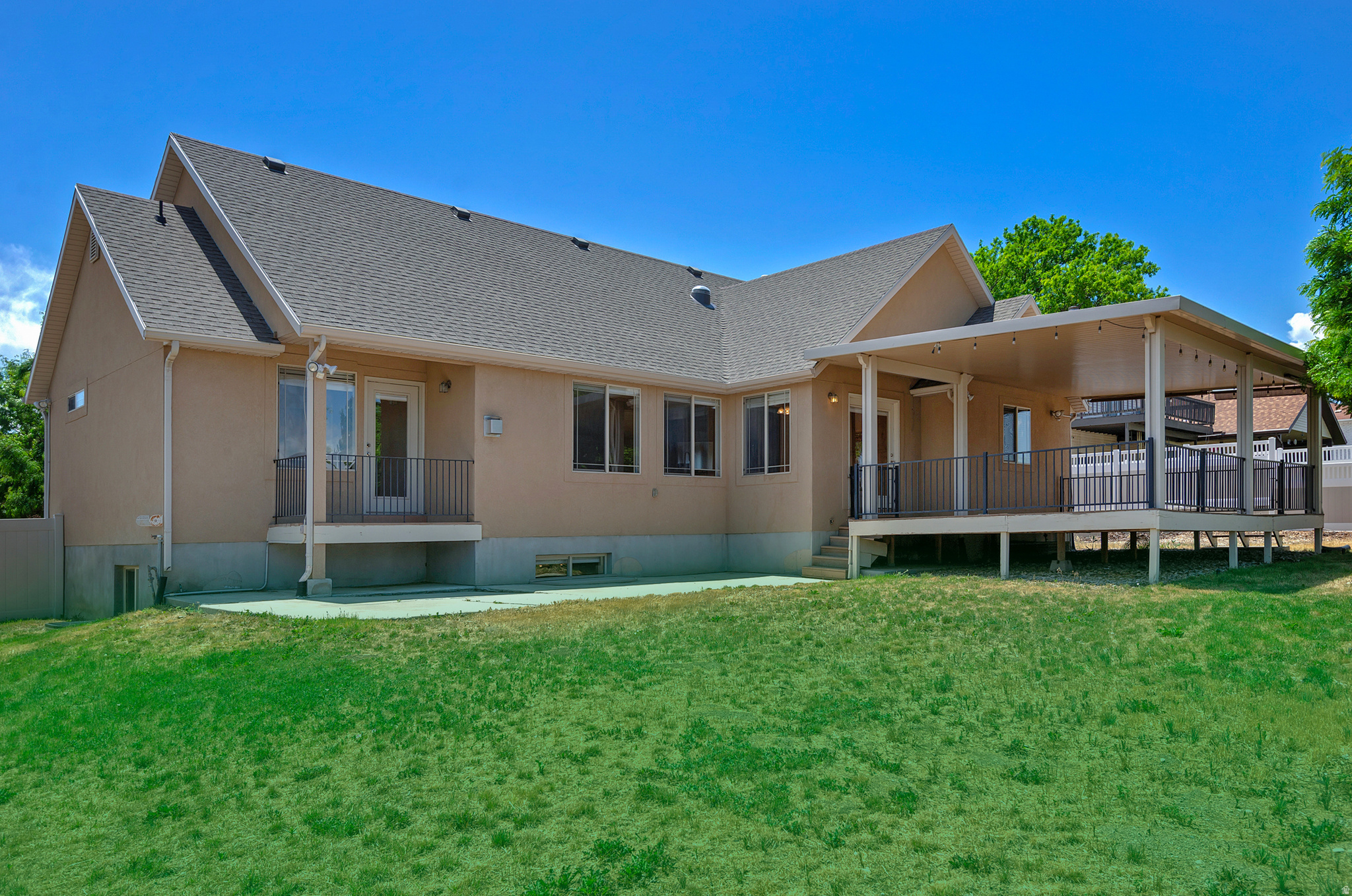 JORDAN HILLS ESTATES - Residential