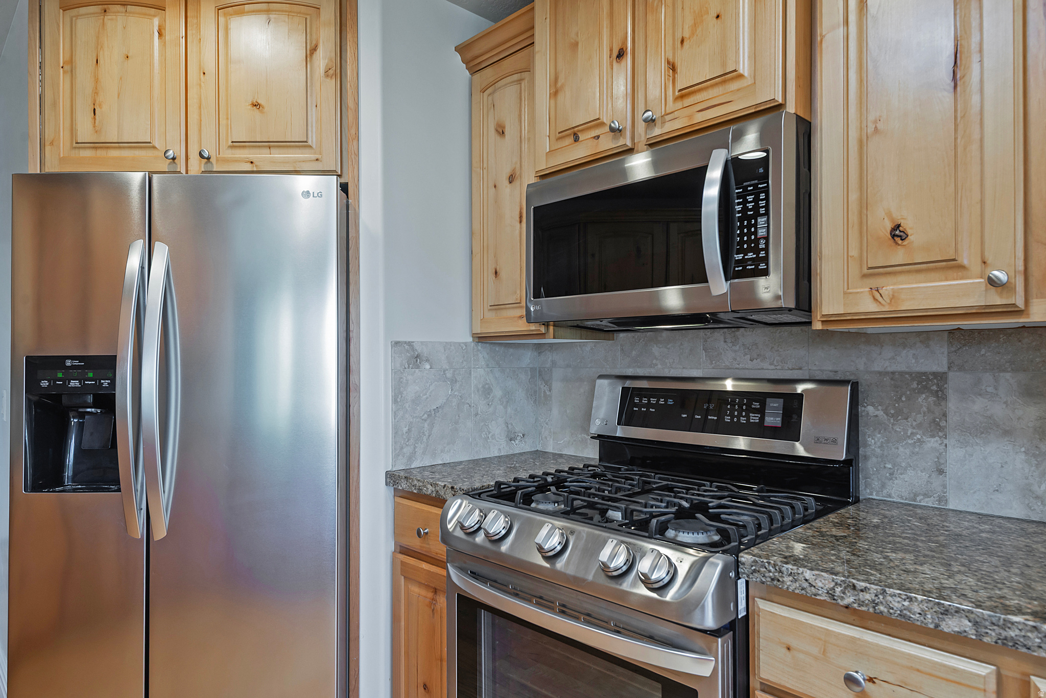 JORDAN HILLS ESTATES - Residential