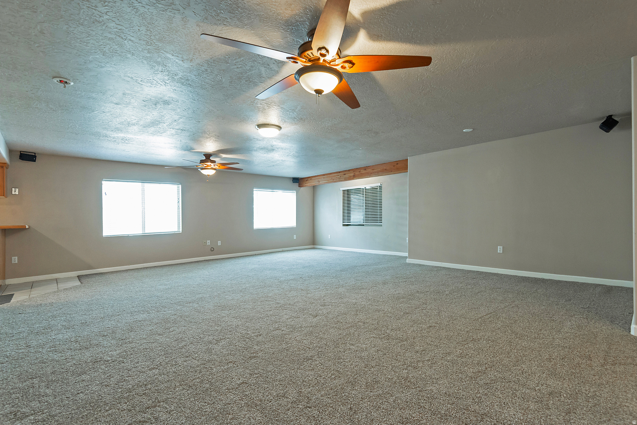 JORDAN HILLS ESTATES - Residential