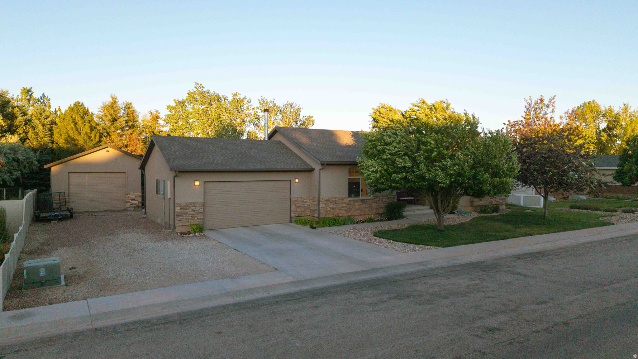 PARK RIDGE - Residential