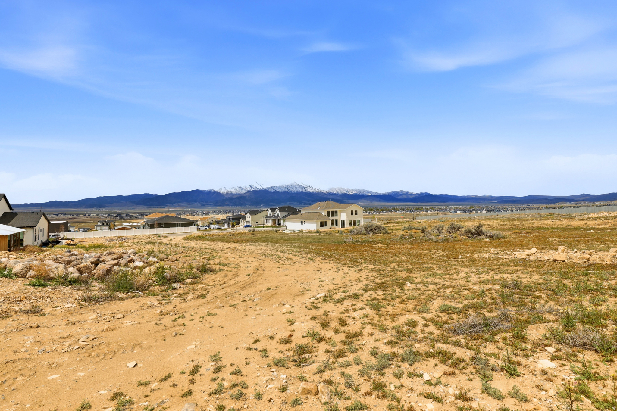 RIDGE - Land