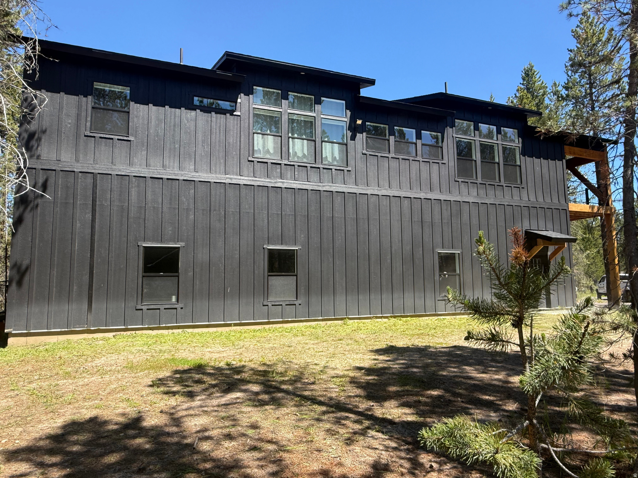 SILVERHAWK - Residential