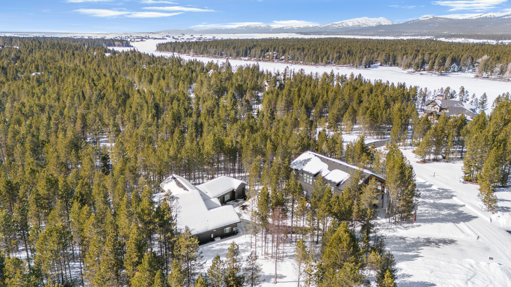 SILVERHAWK - Residential