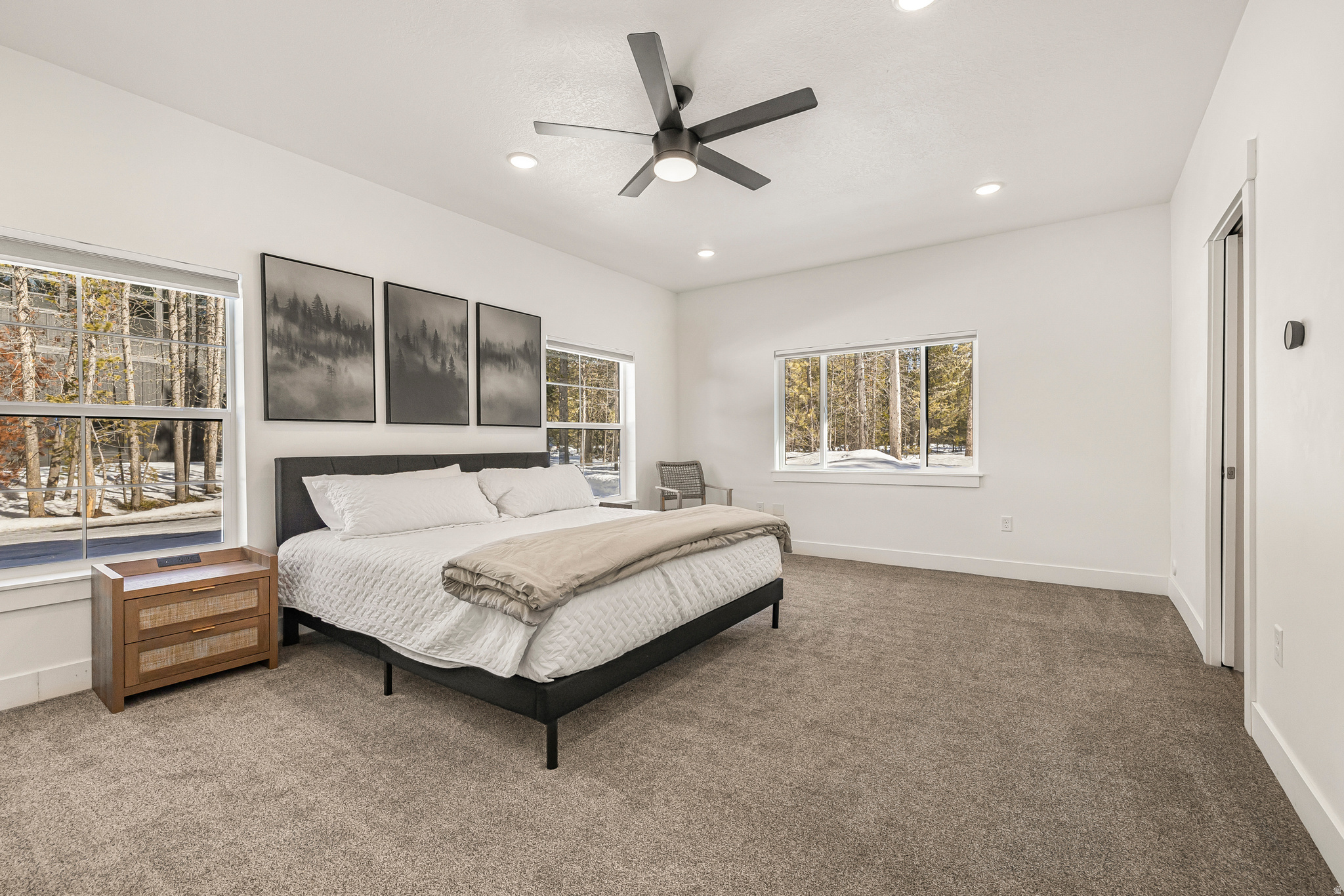 SILVERHAWK - Residential