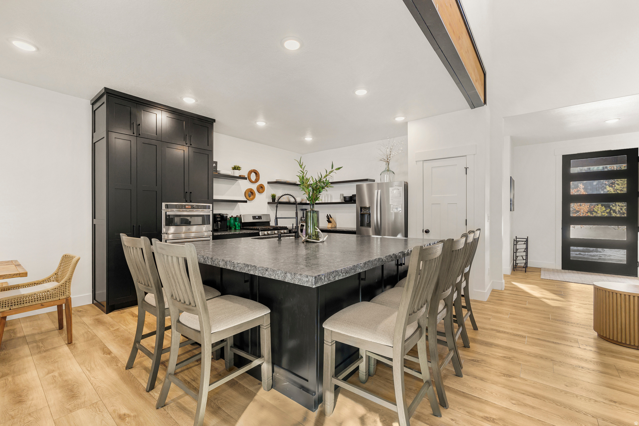 SILVERHAWK - Residential
