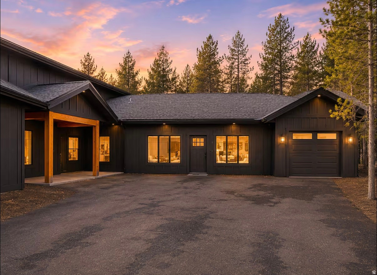 SILVERHAWK - Residential
