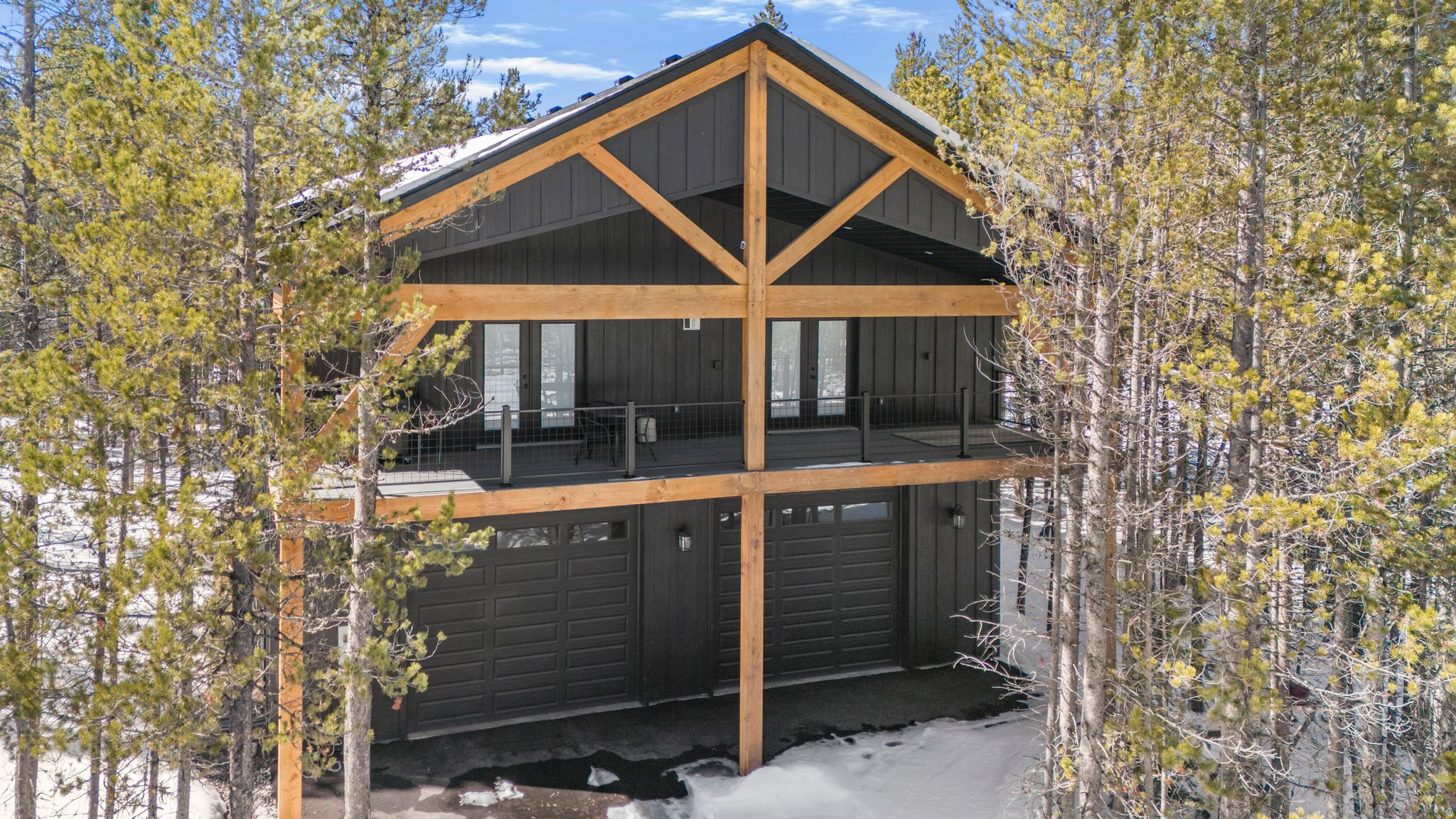 SILVERHAWK - Residential