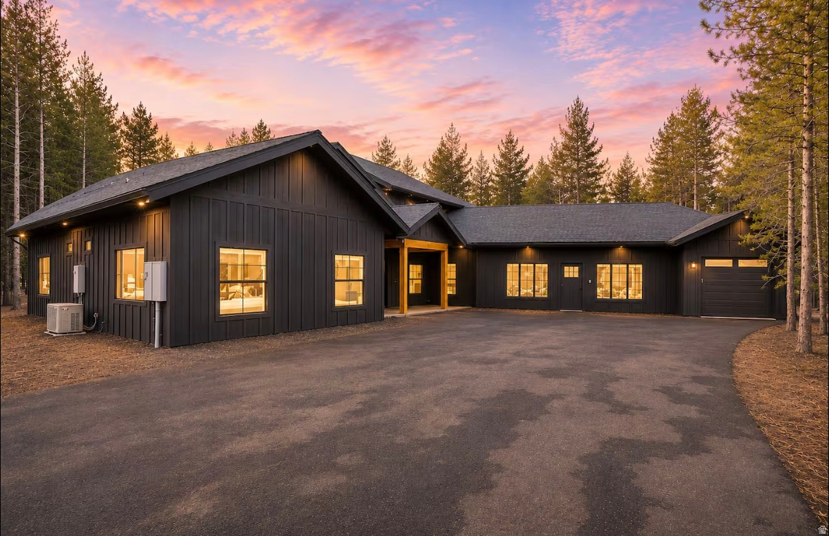 SILVERHAWK - Residential