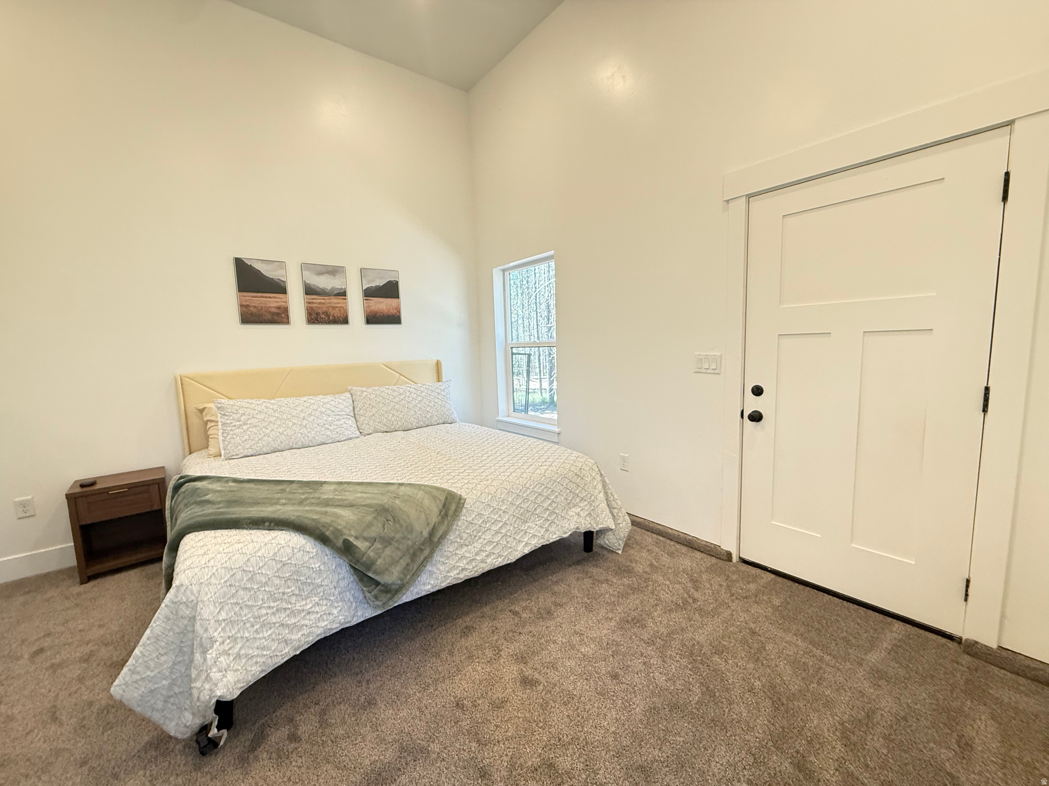 SILVERHAWK - Residential