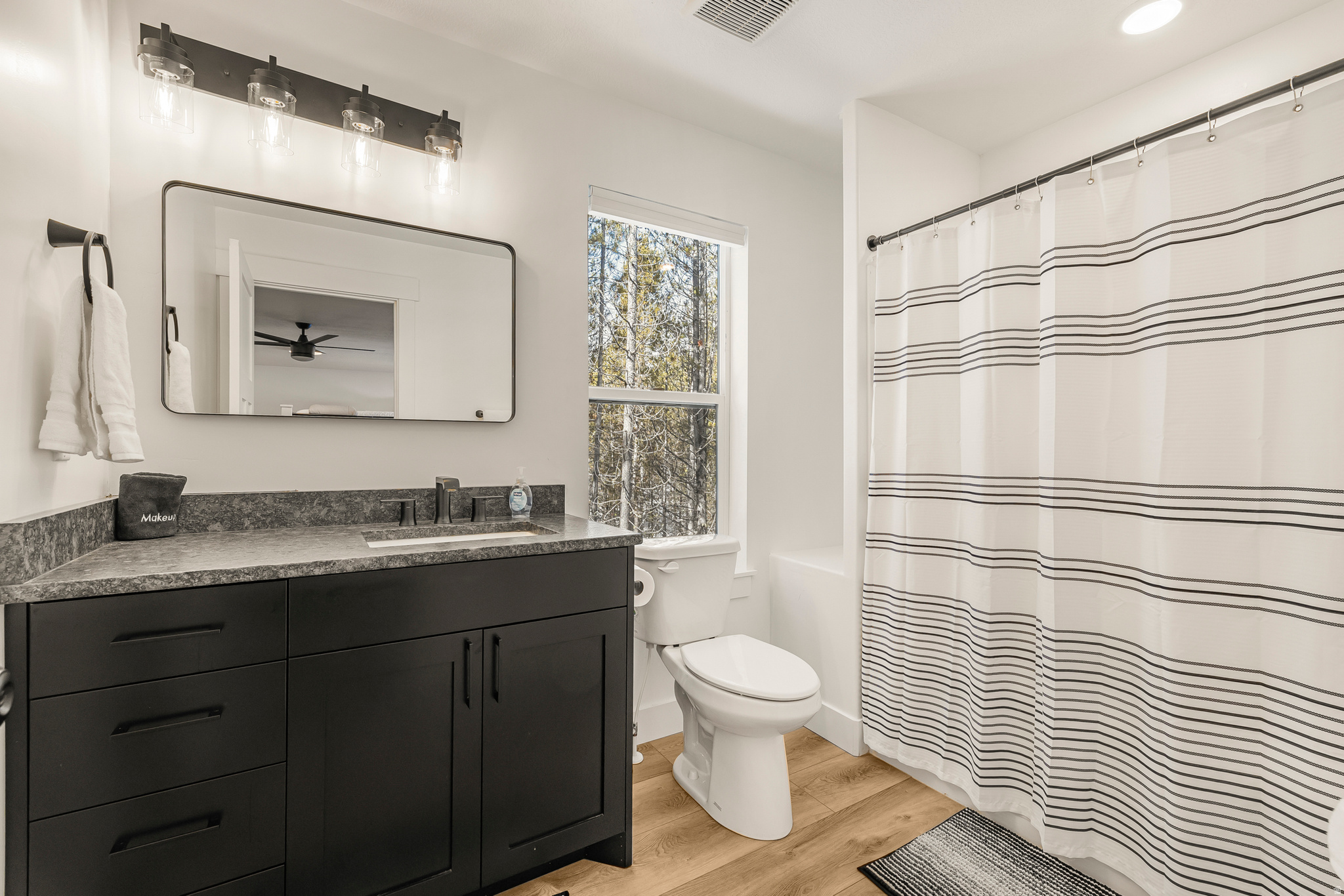 SILVERHAWK - Residential
