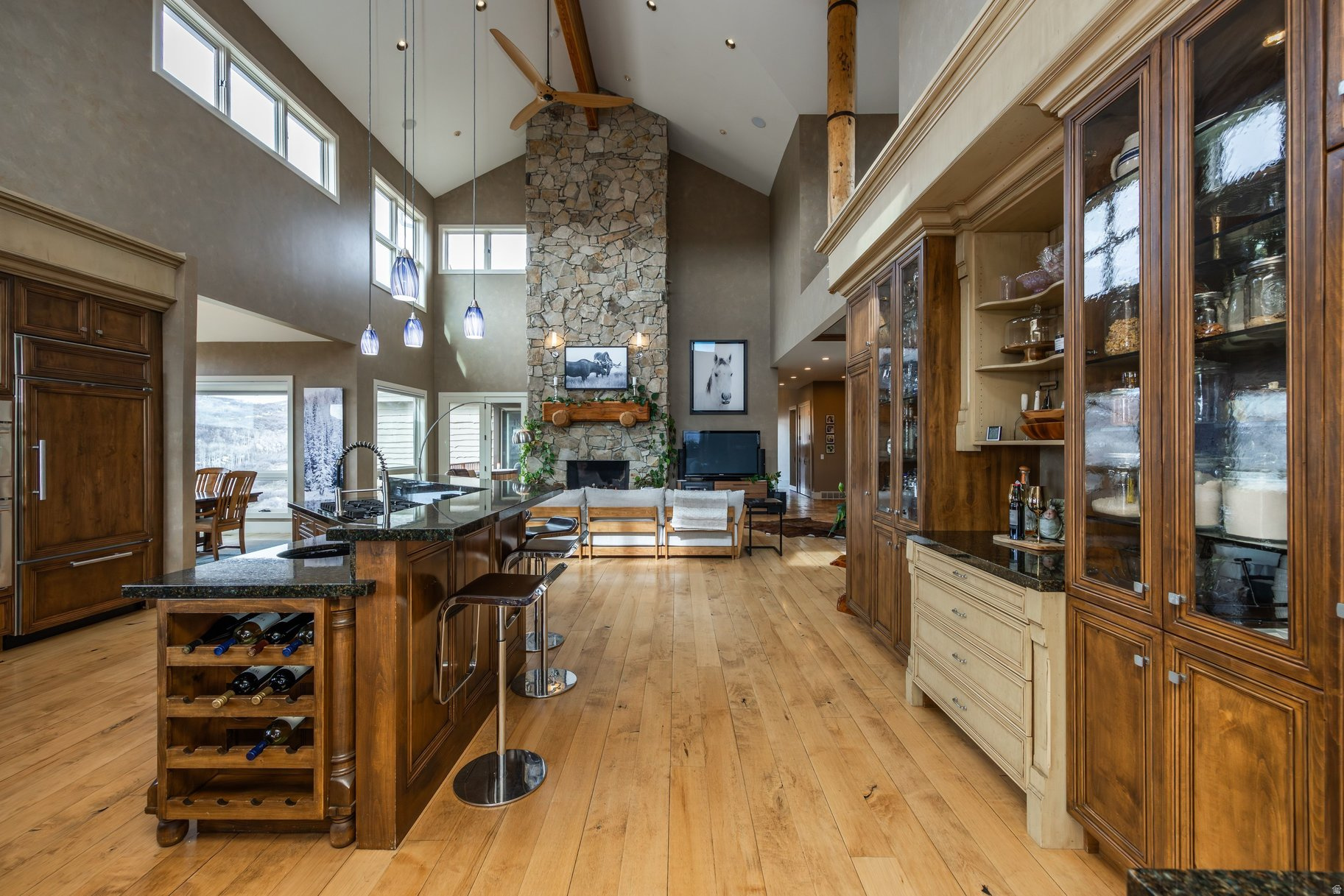 TOLLGATE - Residential