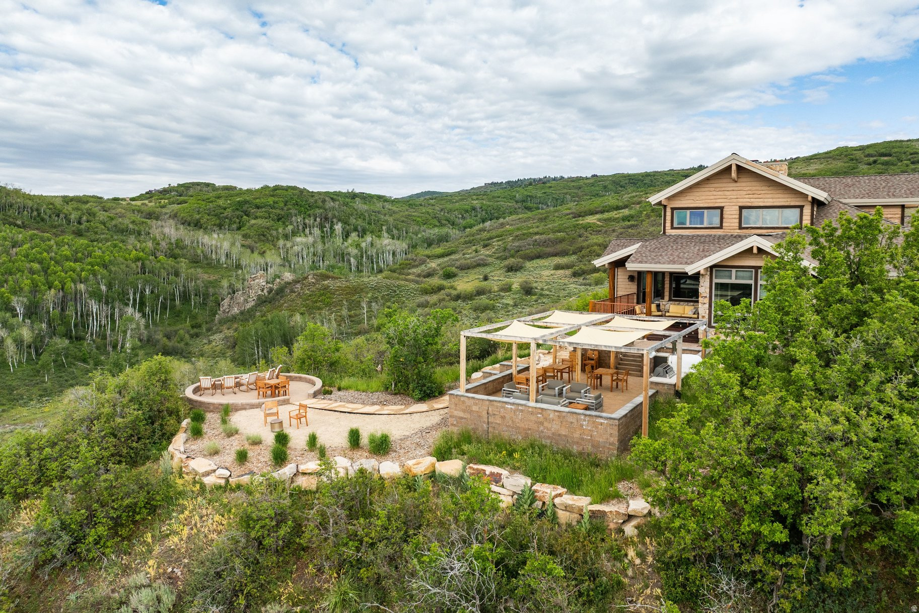 TOLLGATE - Residential