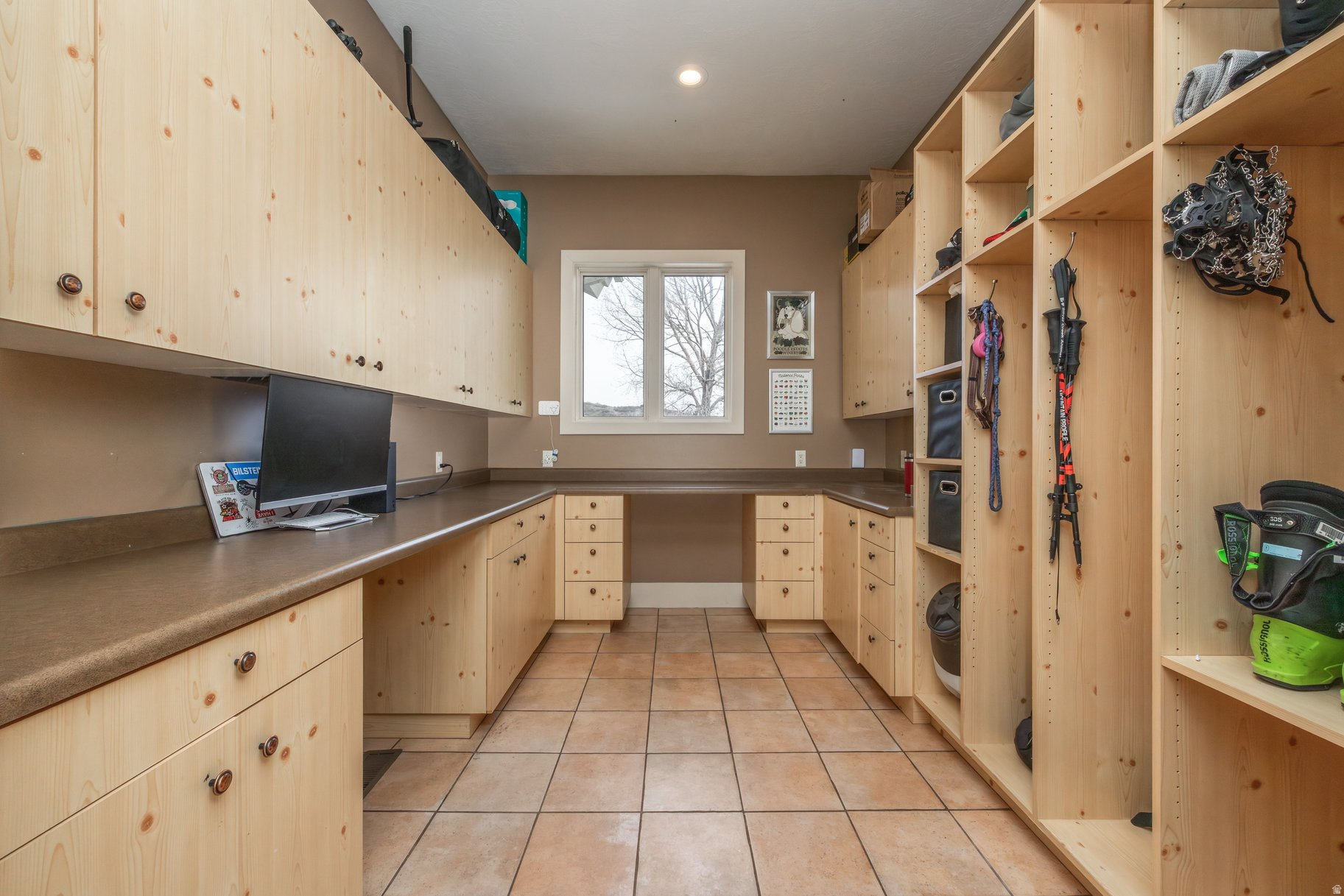 TOLLGATE - Residential