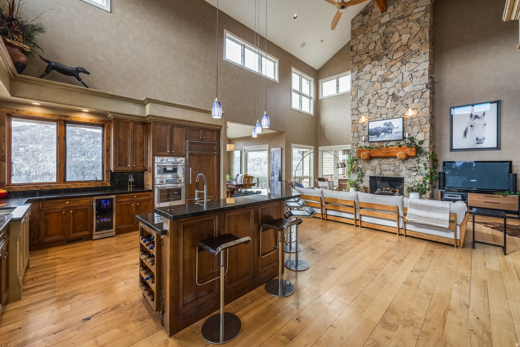 TOLLGATE - Residential