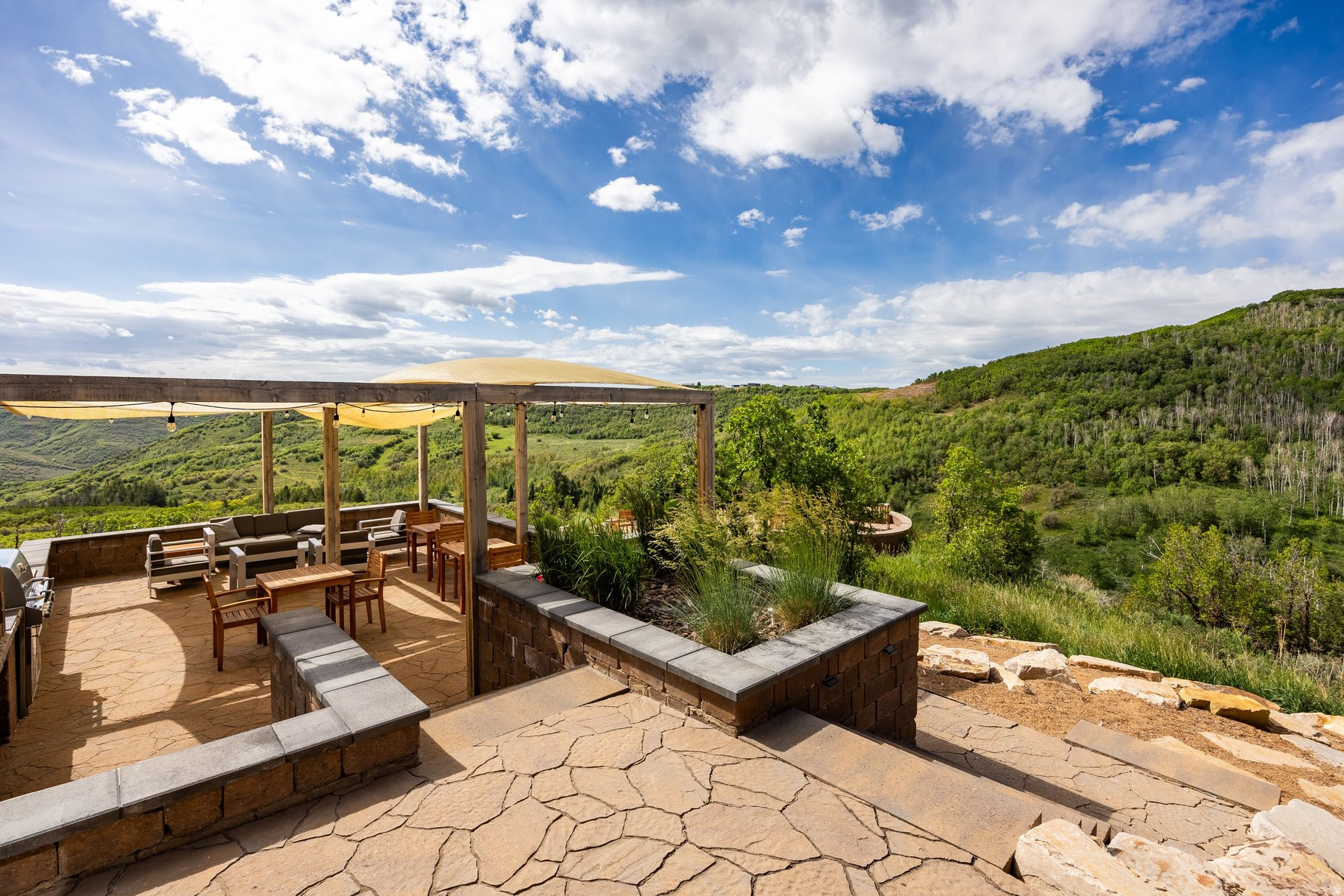 TOLLGATE - Residential