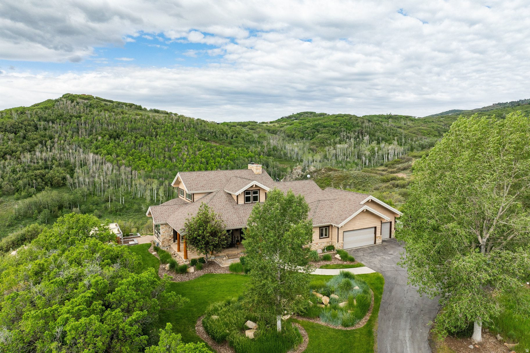 TOLLGATE - Residential