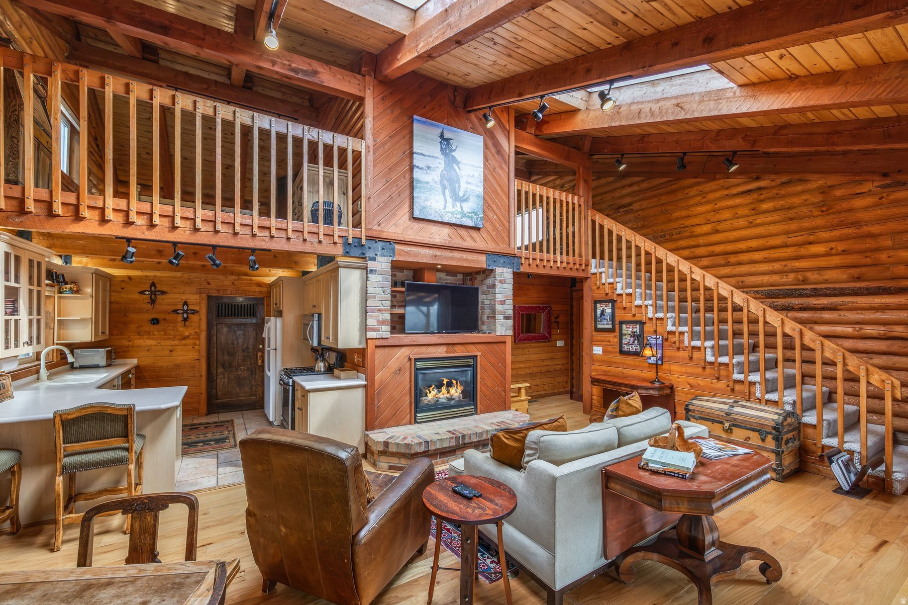 TOLLGATE - Residential