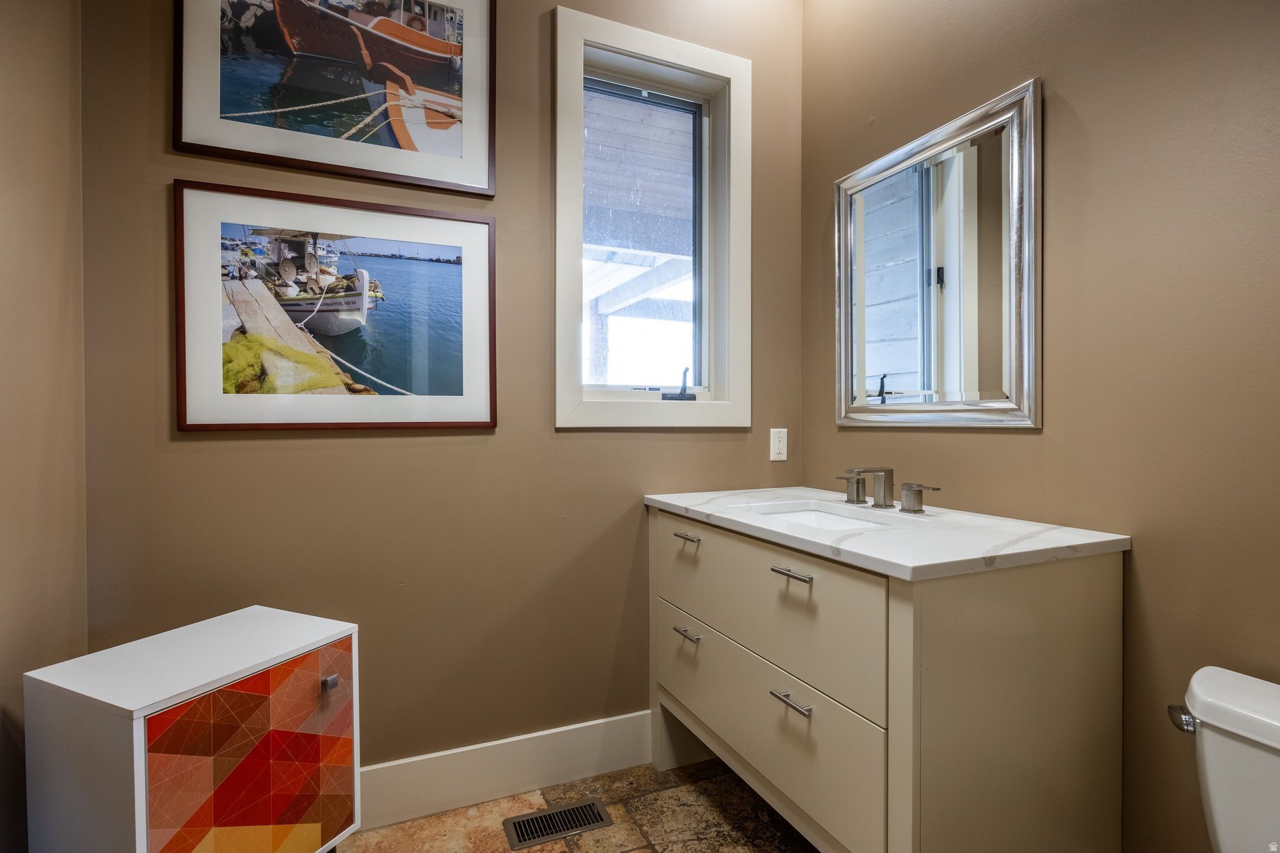 TOLLGATE - Residential
