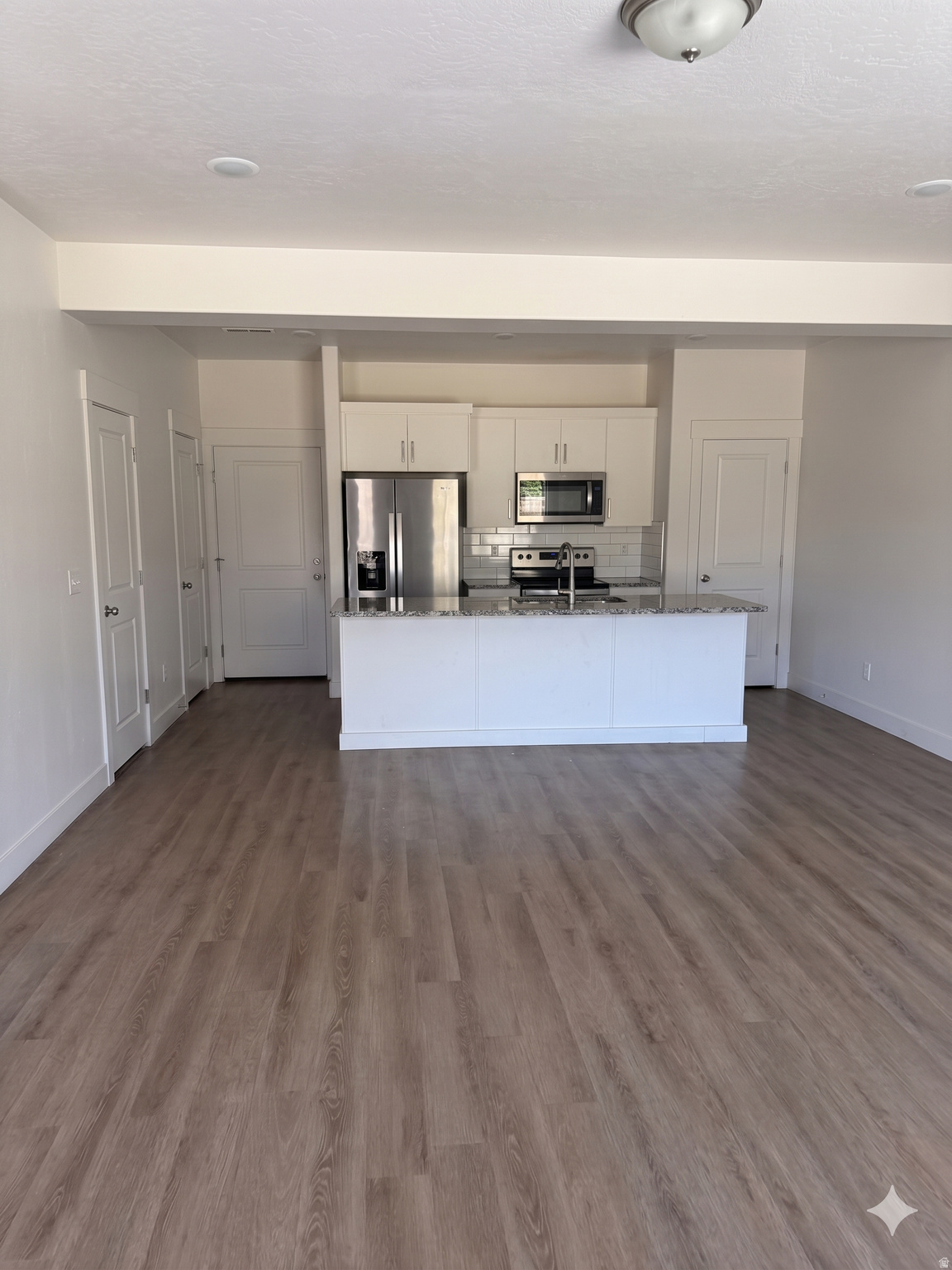 ELK MOUNTAIN - Residential