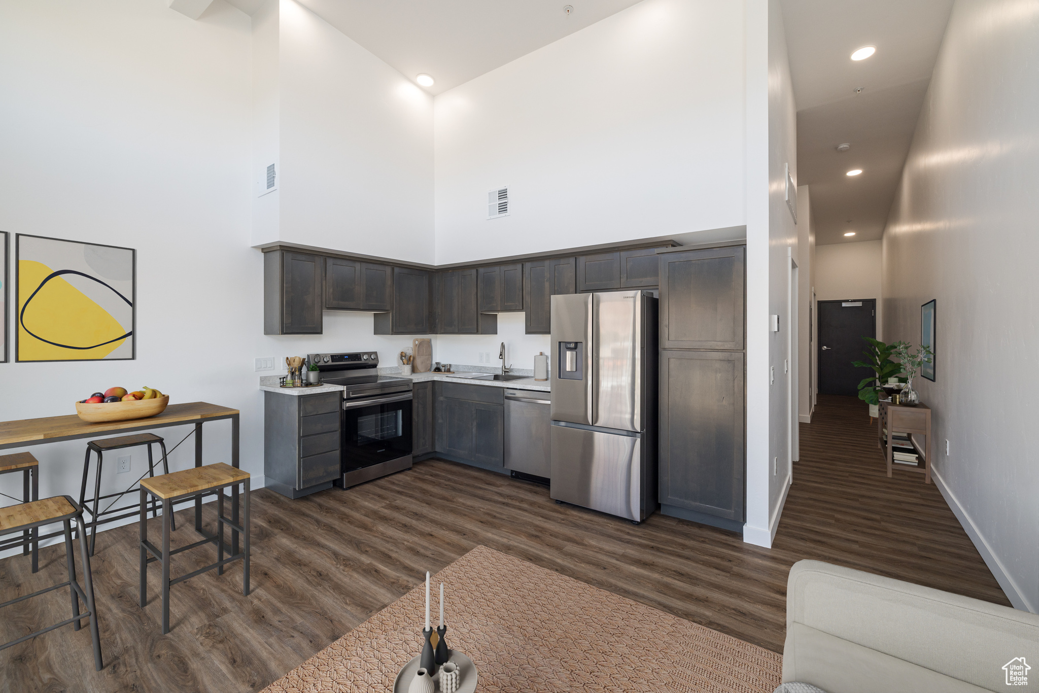 KANE CREEK CONDOMINIUMS - Residential