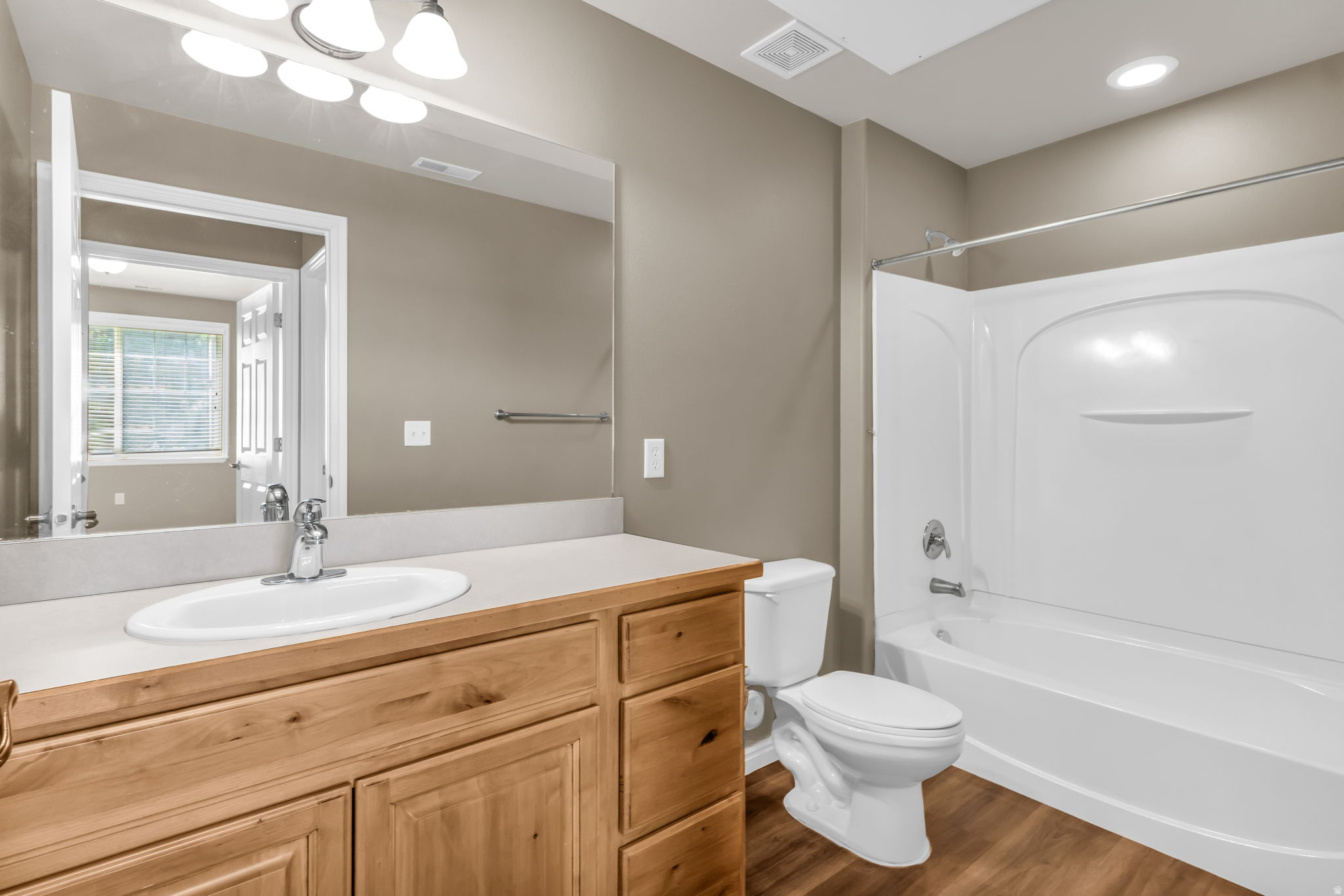 PEMBERLEY @ ROBINSONS GROVE CONDO - Residential