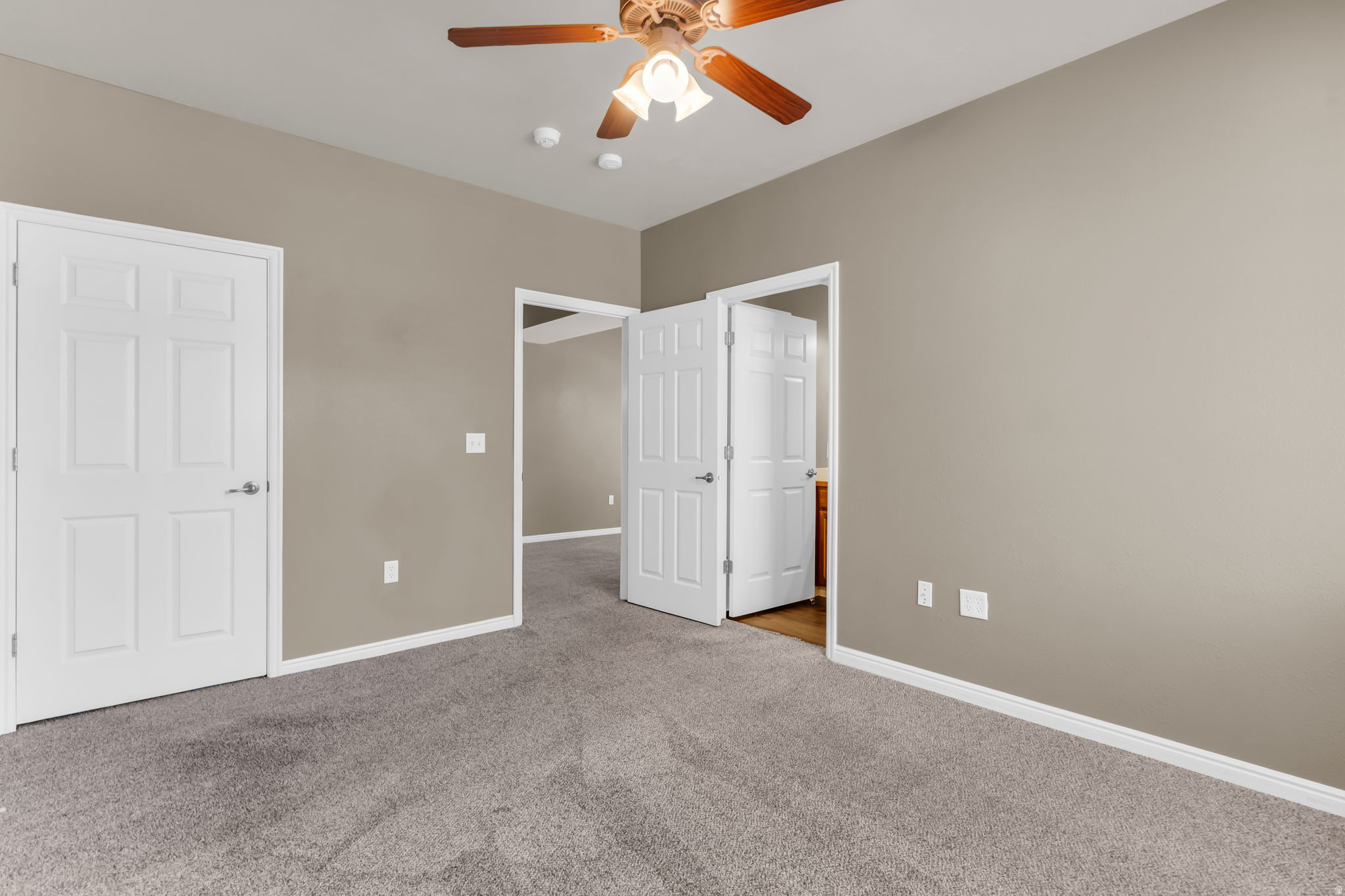 PEMBERLEY @ ROBINSONS GROVE CONDO - Residential