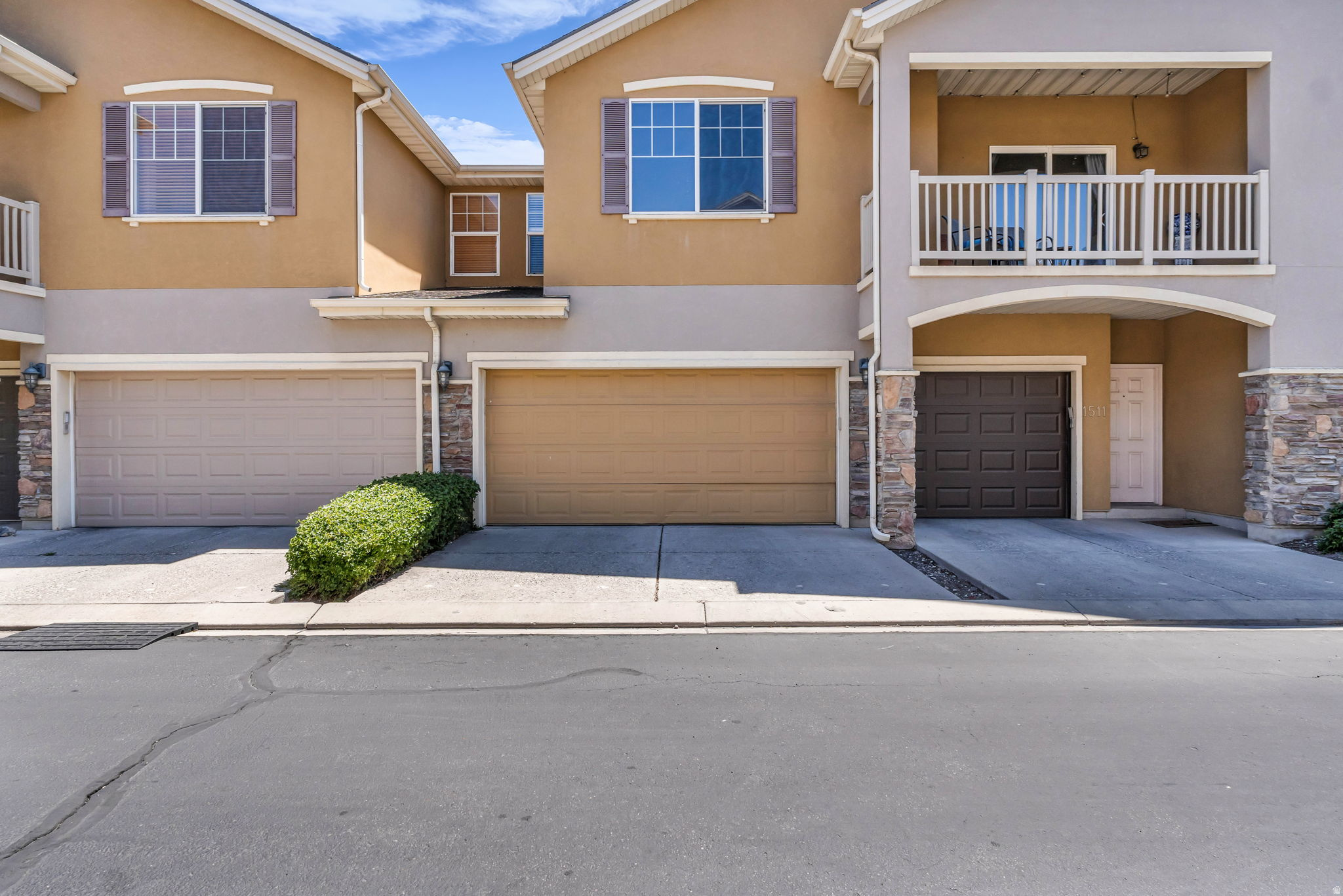 PEMBERLEY @ ROBINSONS GROVE CONDO - Residential