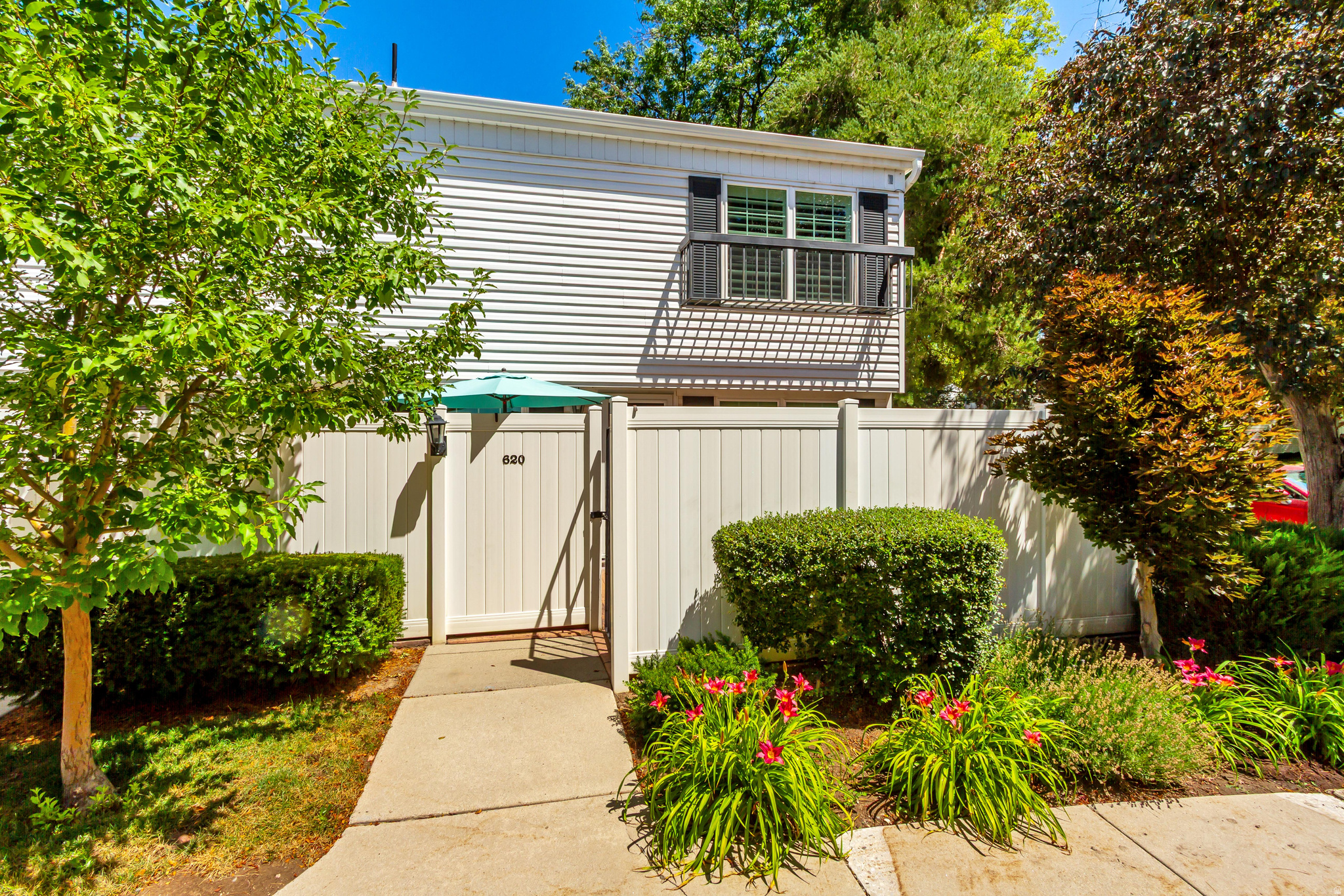 WAYLAND STATION AT OLD FARM - Residential