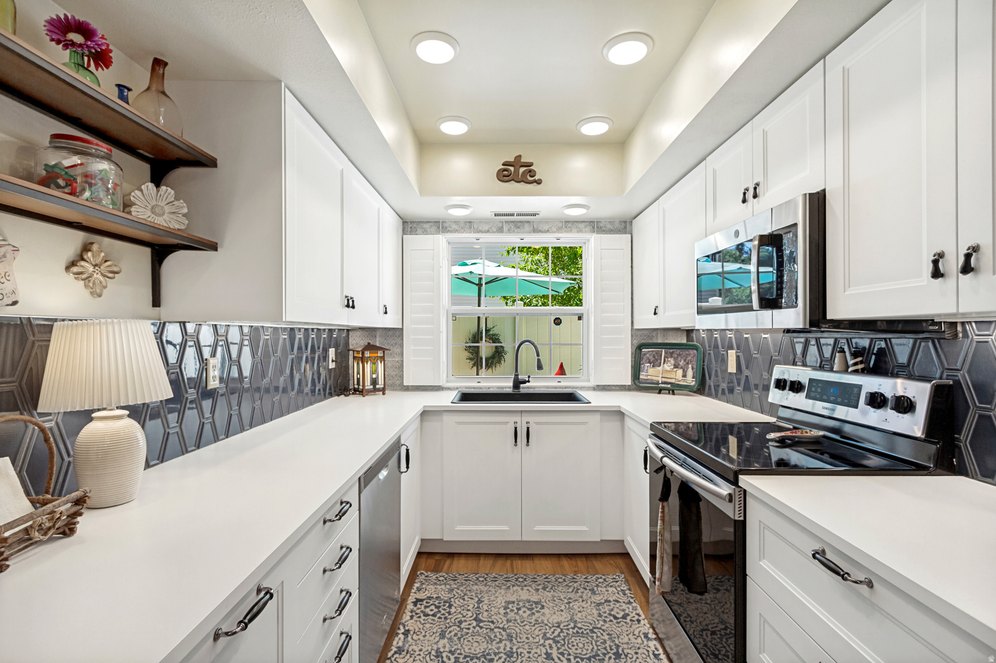 WAYLAND STATION AT OLD FARM - Residential