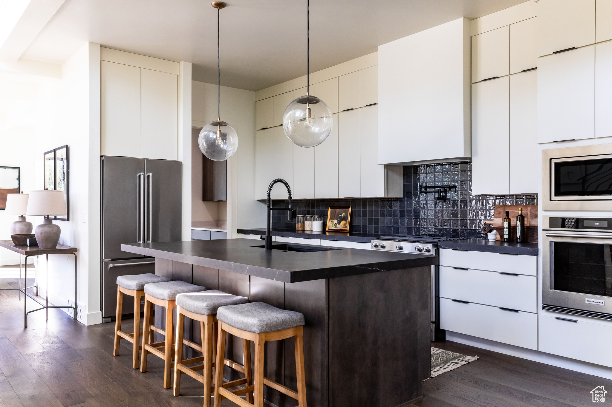 SILVER CREEK VILLAGE - Residential