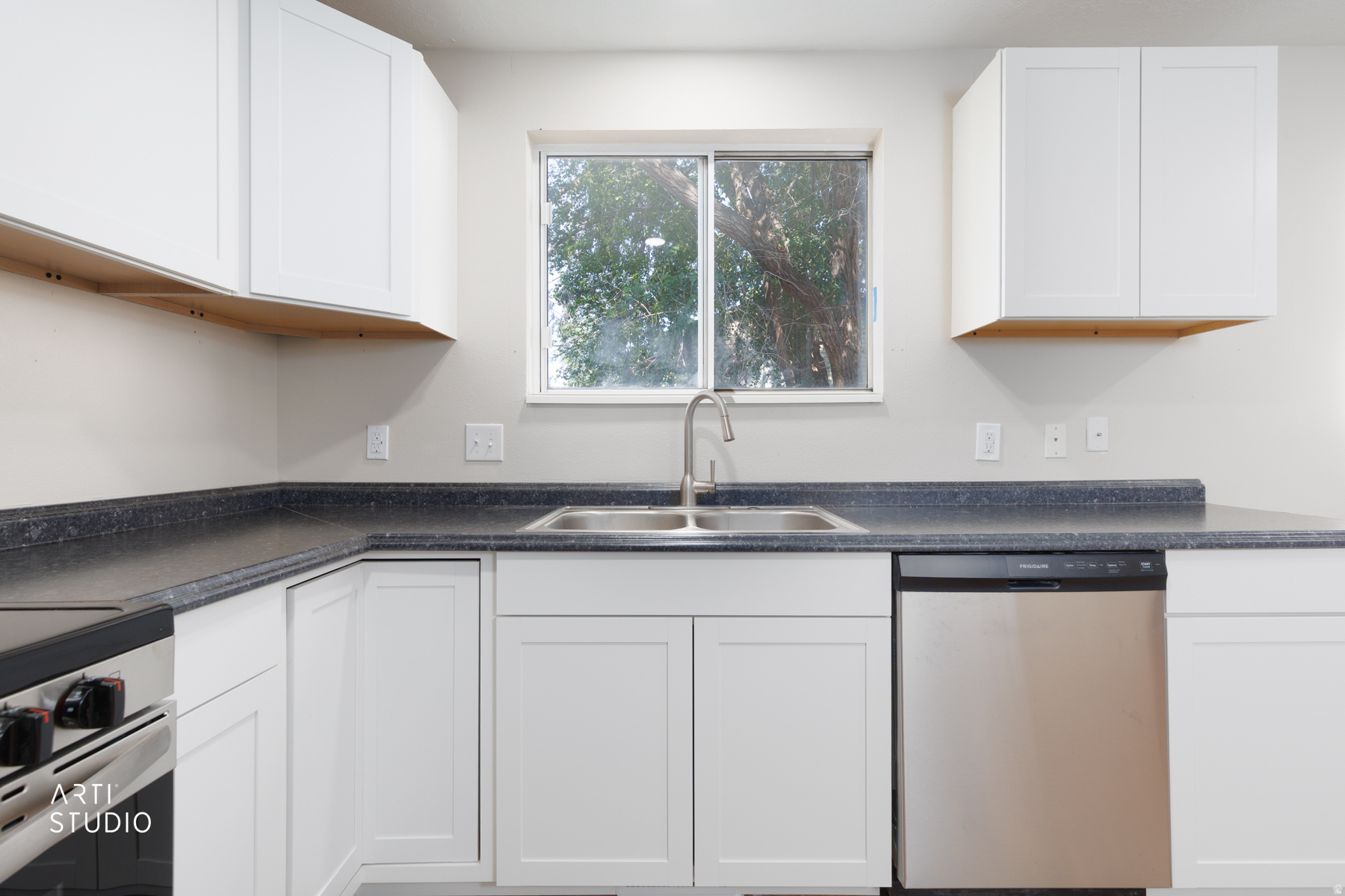WESTPOINTE PLAT B - Residential