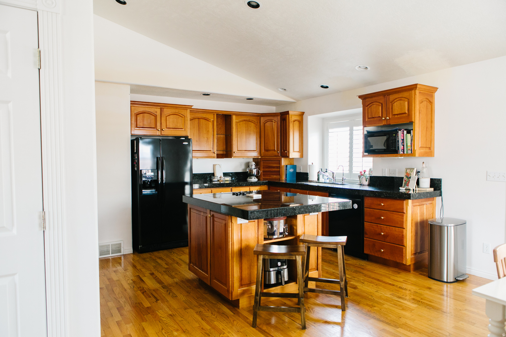 RIDGEVIEW - Residential