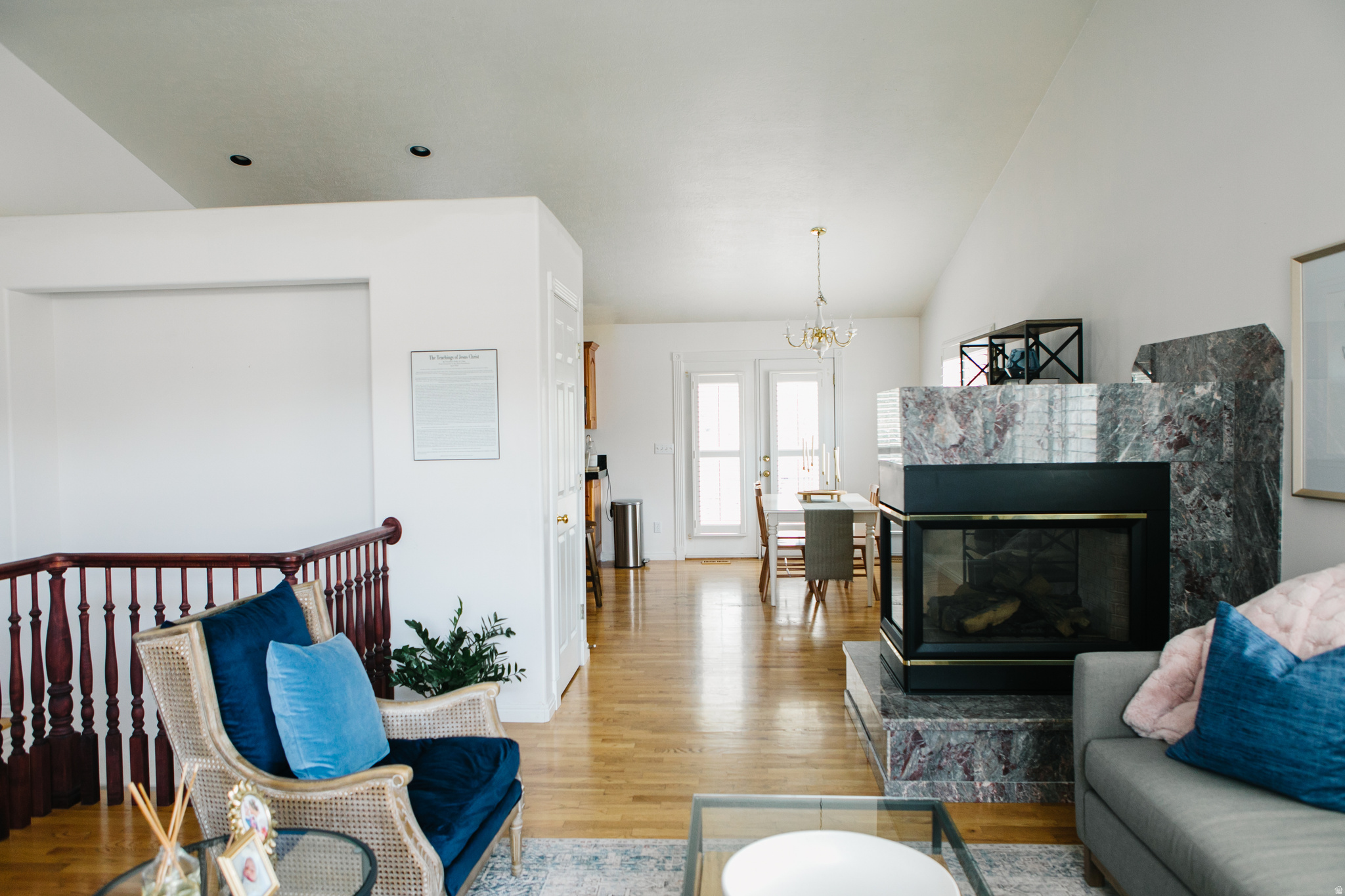 RIDGEVIEW - Residential
