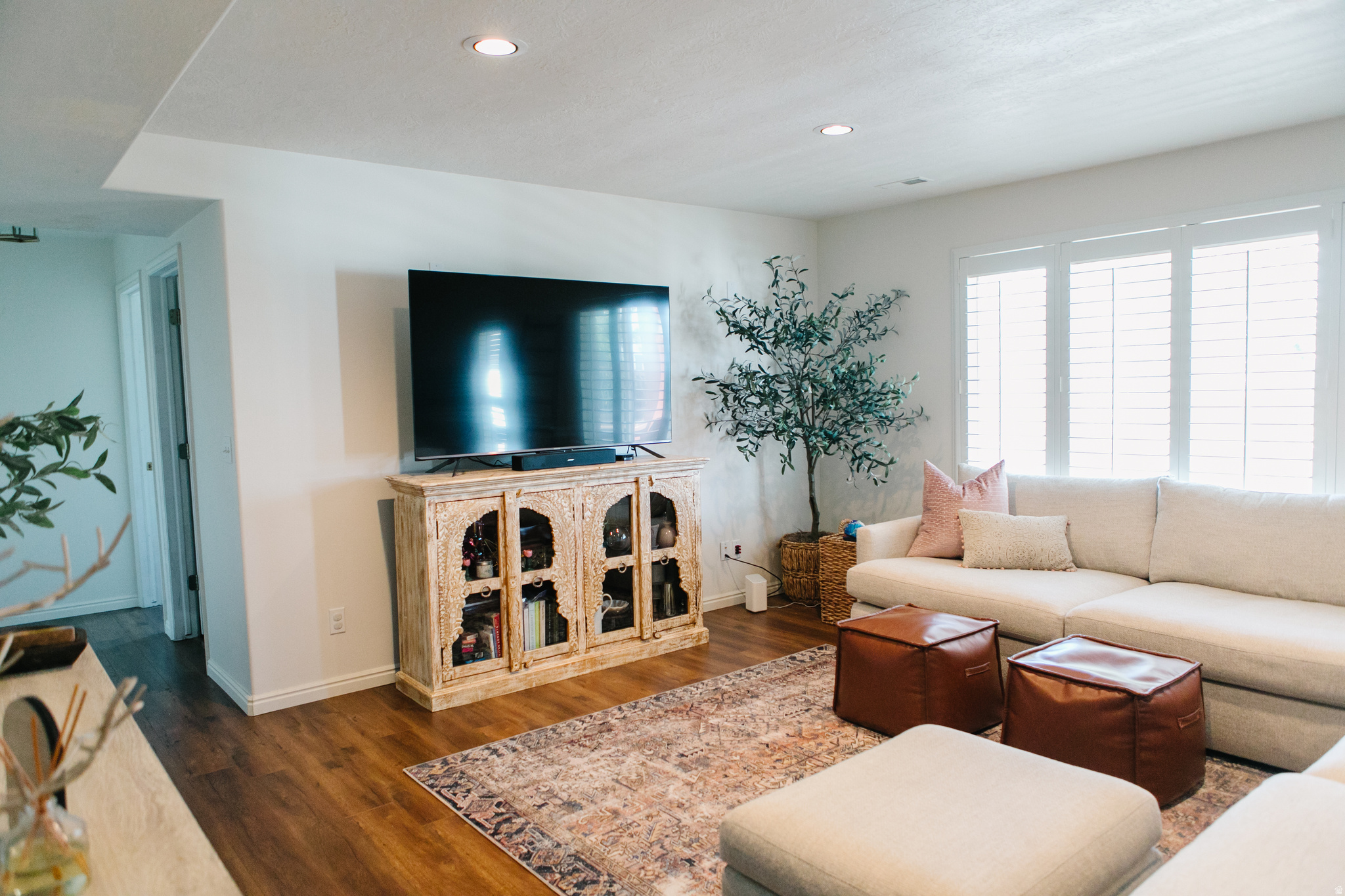 RIDGEVIEW - Residential