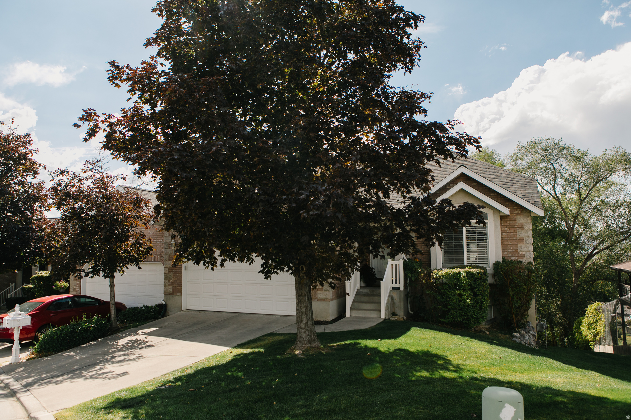 RIDGEVIEW - Residential