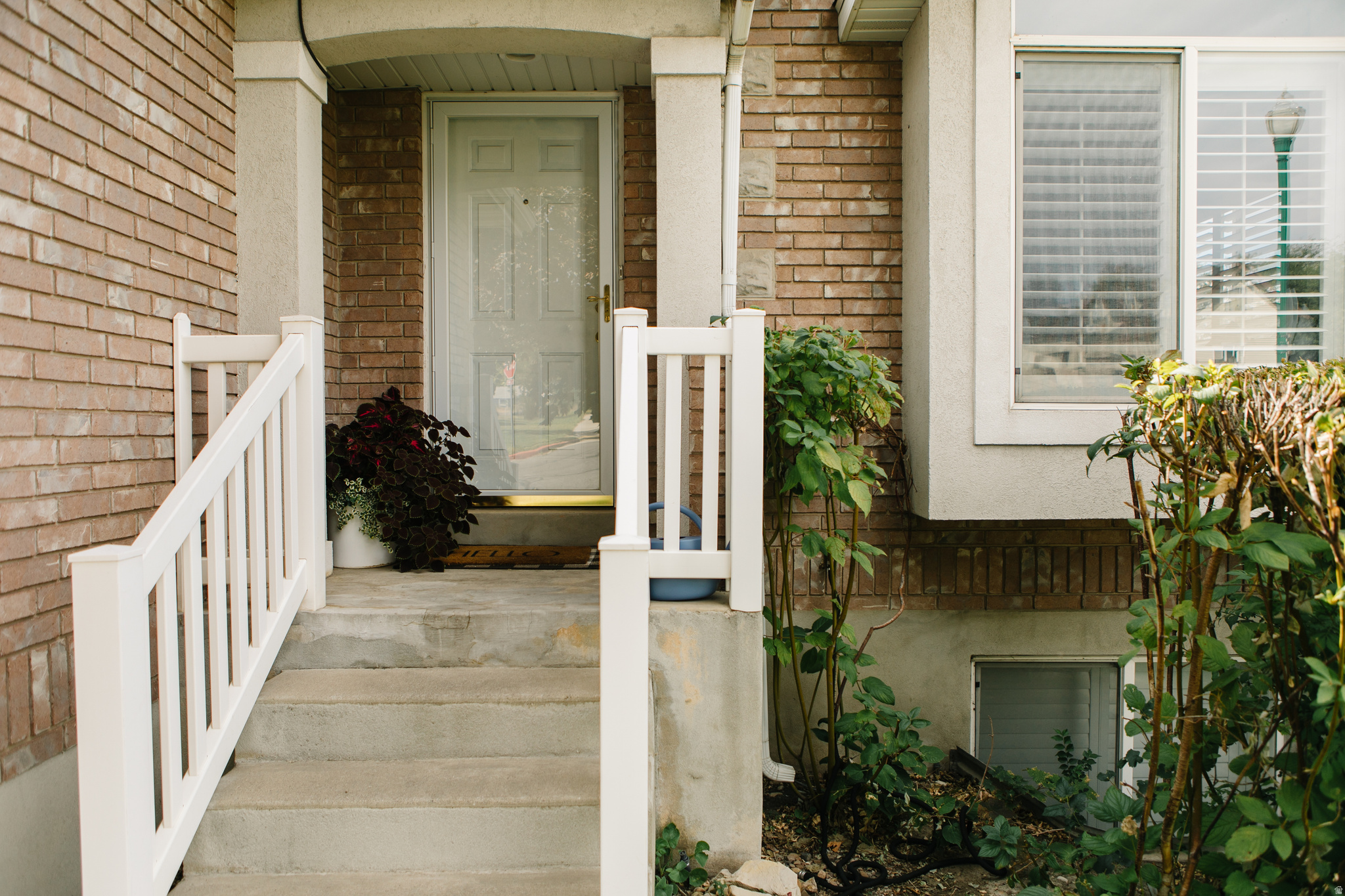RIDGEVIEW - Residential