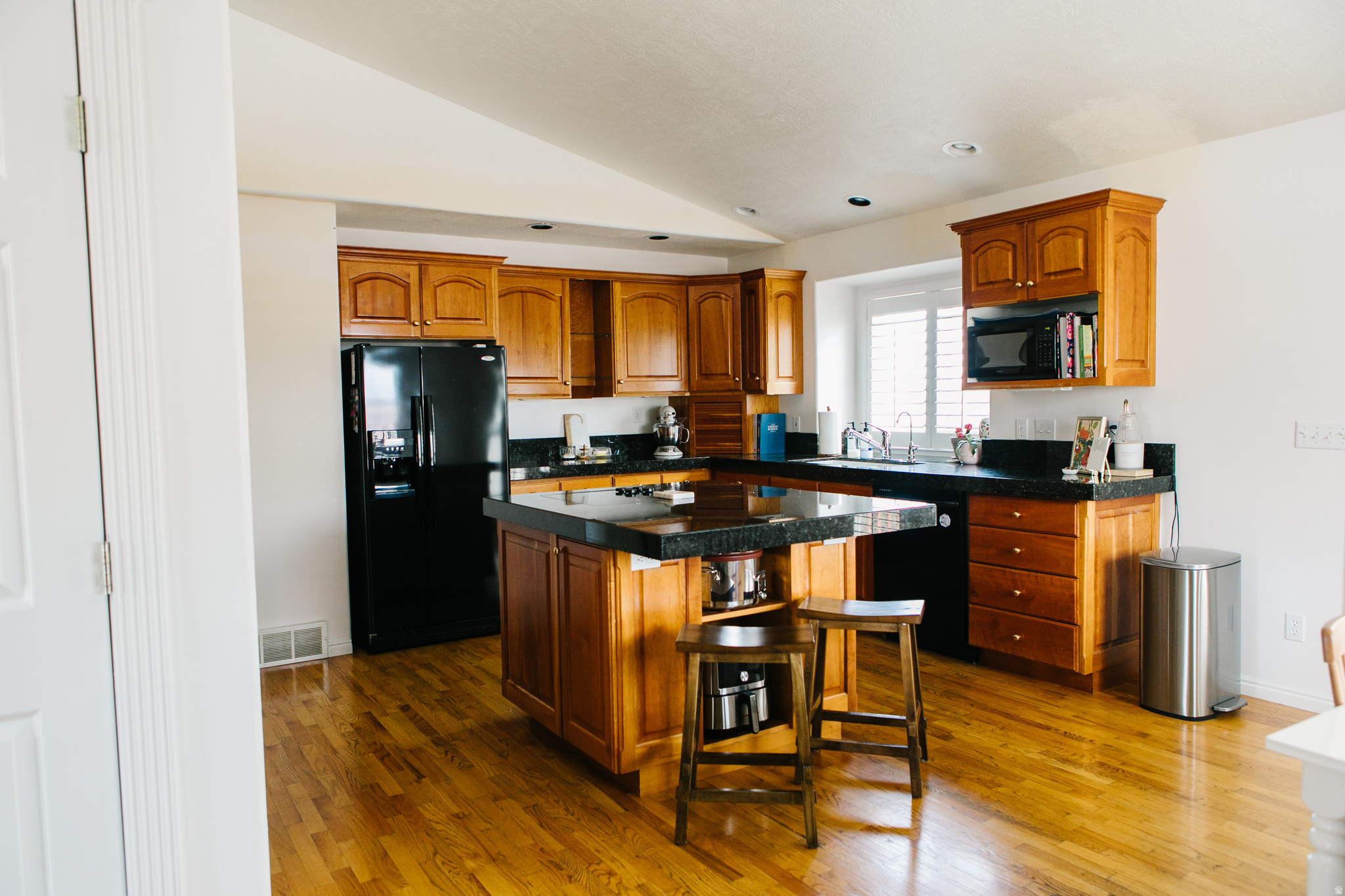 RIDGEVIEW - Residential