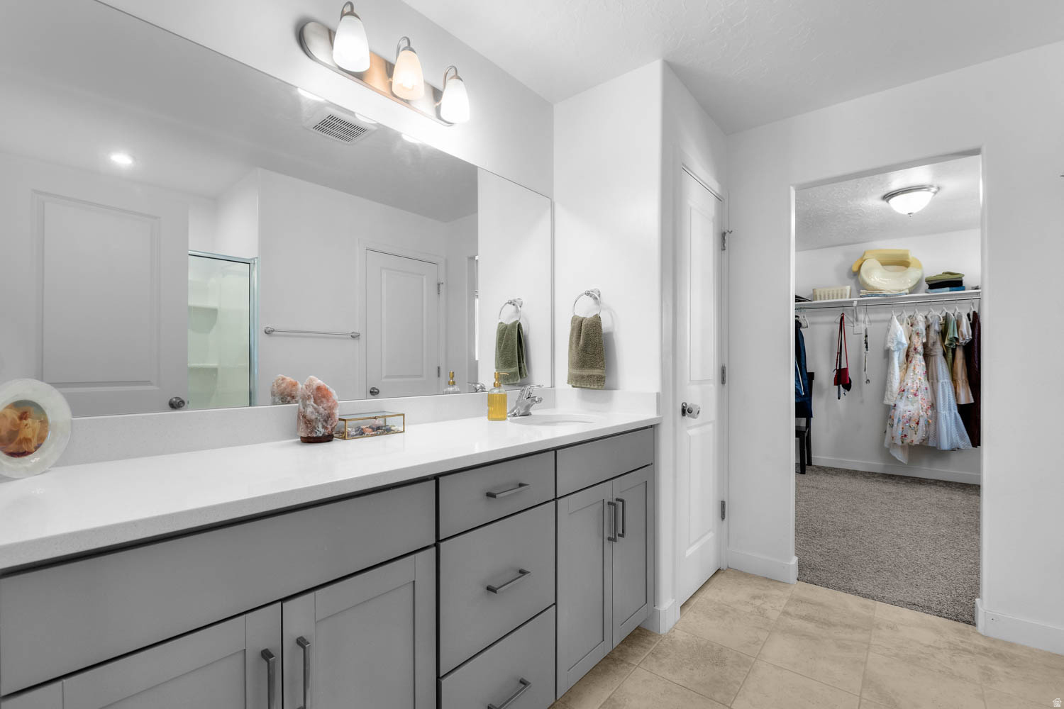 CANYON SPRINGS - Residential