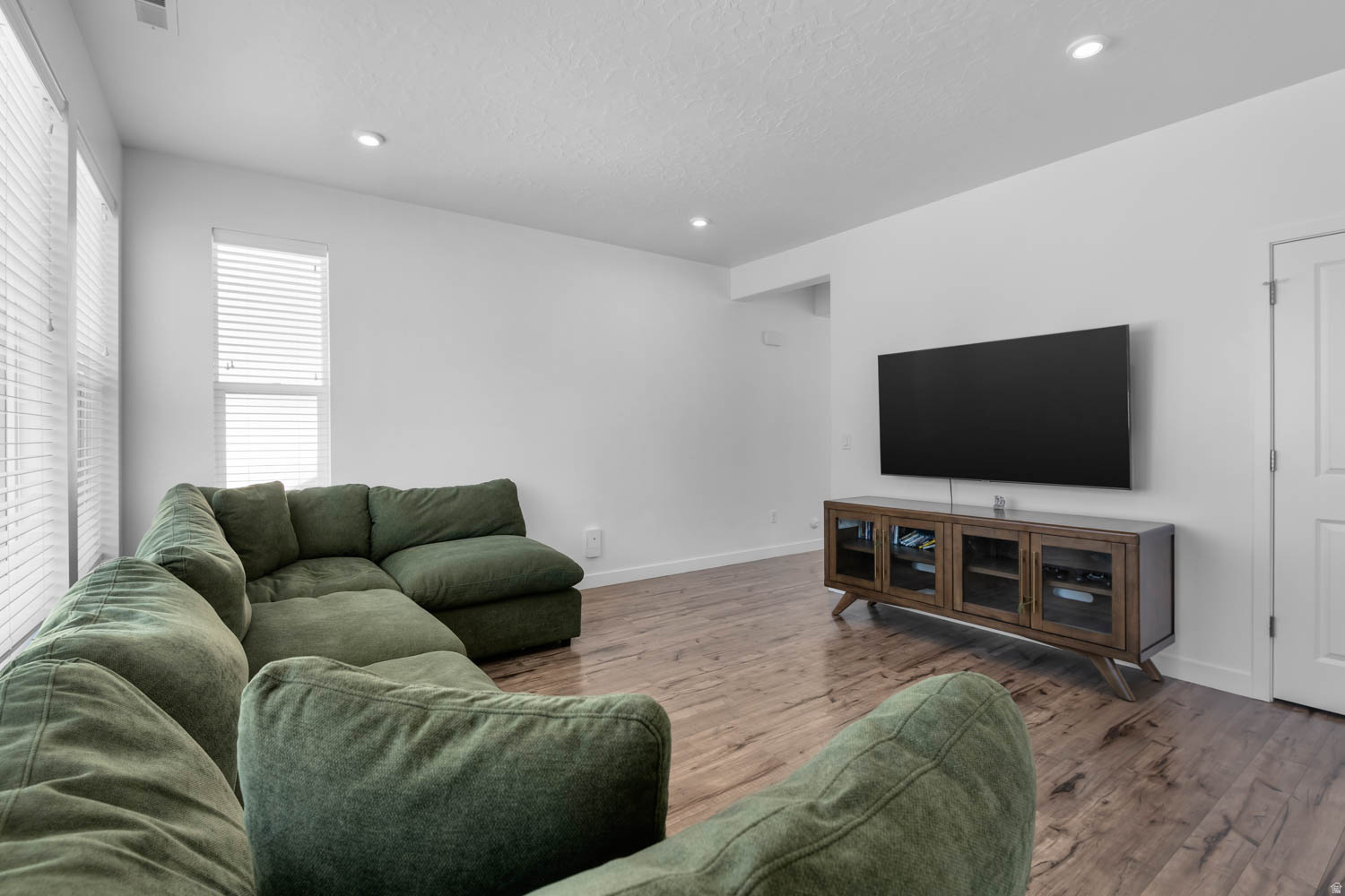 CANYON SPRINGS - Residential