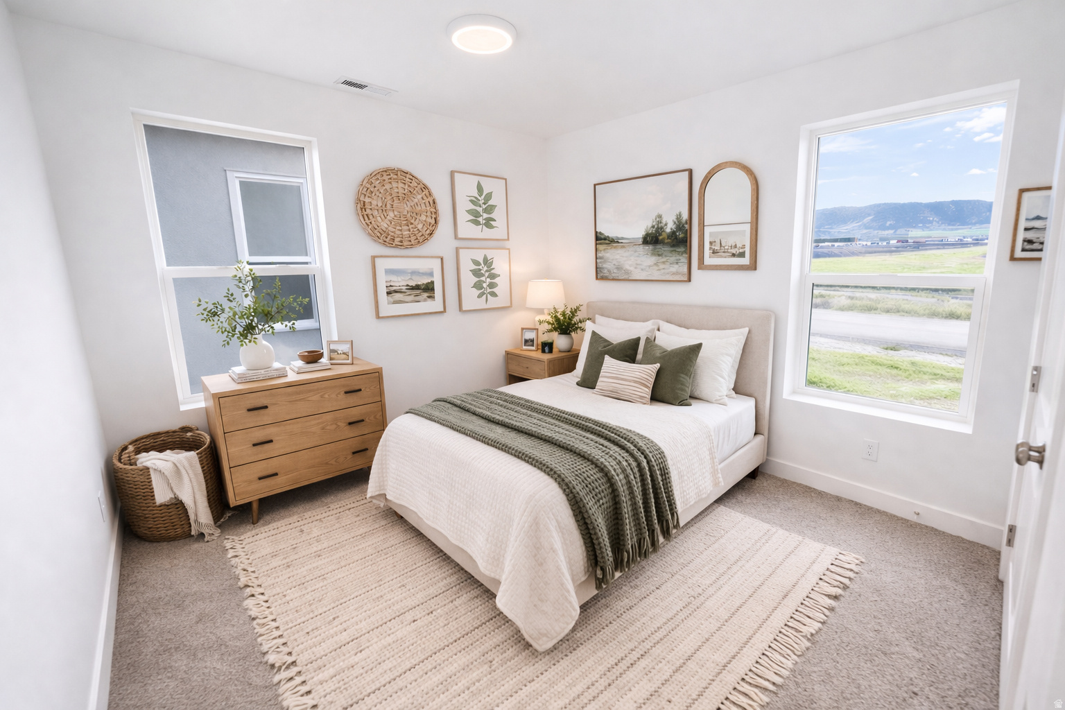 BEACON POINTE - Residential