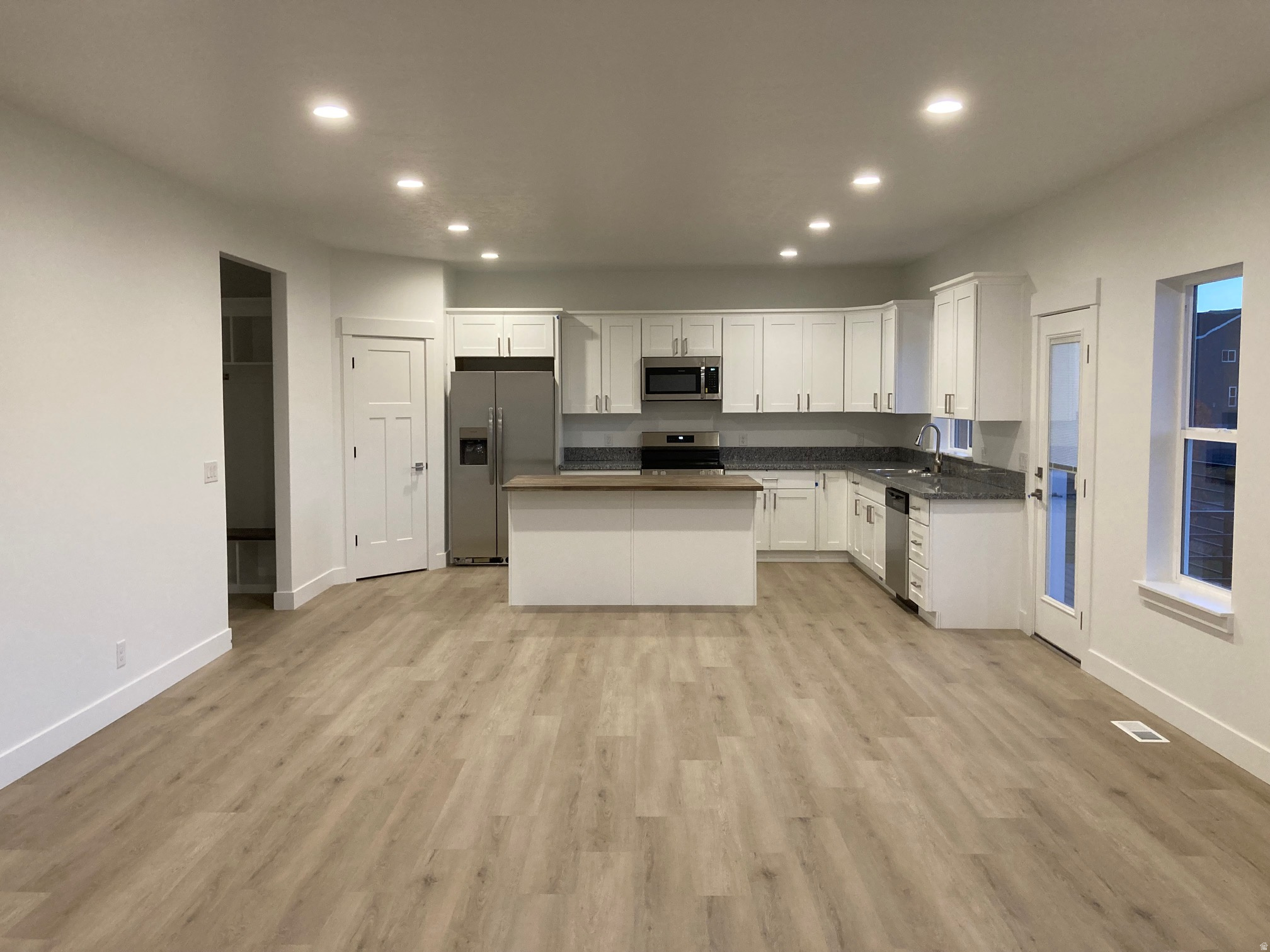 SUMMIT RIDGE - Residential