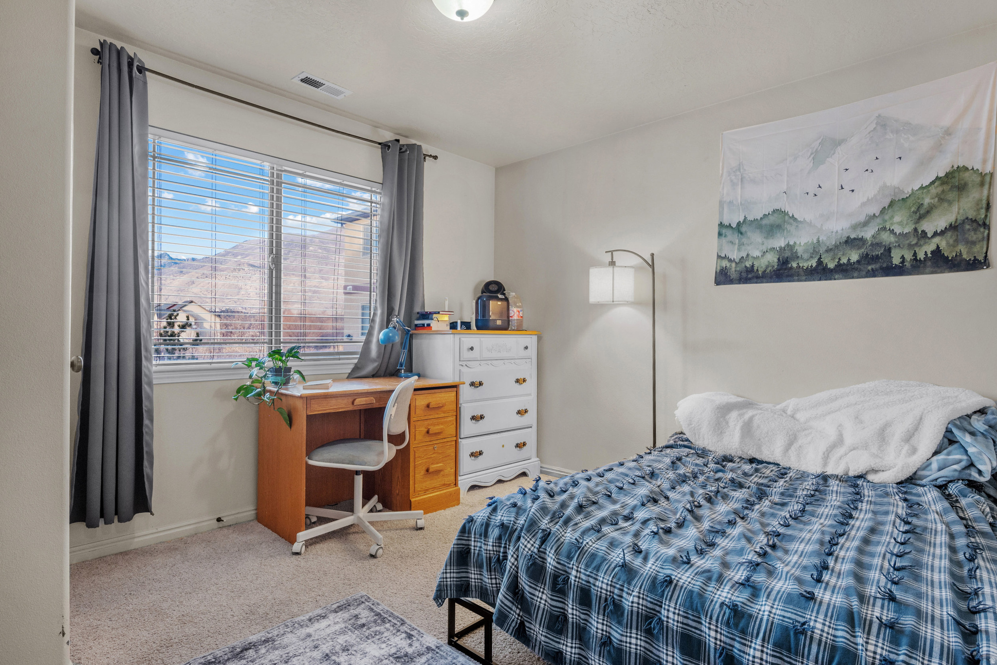 GATEWAY VILLAGE - Residential